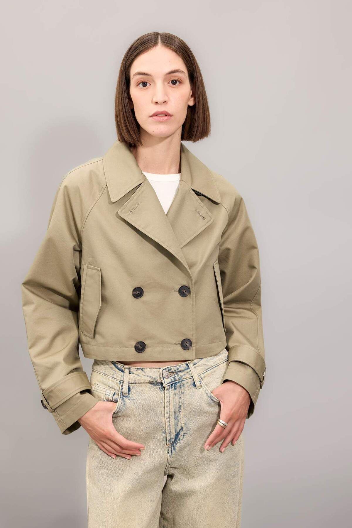 DeFacto-Regular Fit Short Trench Coat Tuxedo Collar Button Cotton D5949Ax24Au 3