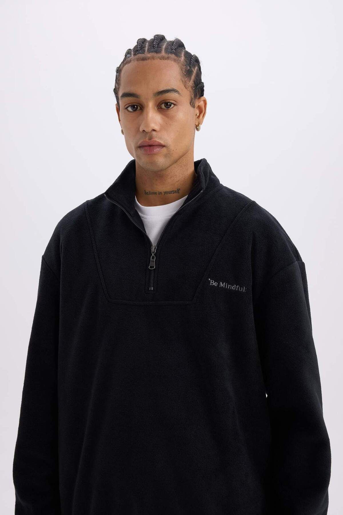 DeFacto-Comfort Regular Fit Comfortable Fit Zippered Stand Collar Printed Fleece Sweatshirt 3113195 6
