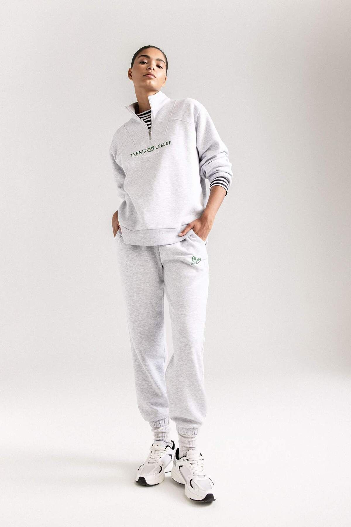DeFacto-DeFactoFit Oversize Geniș Kalp Verticală Guler Fitness Imprimat Hanorac Sport D1701AX24AU 2