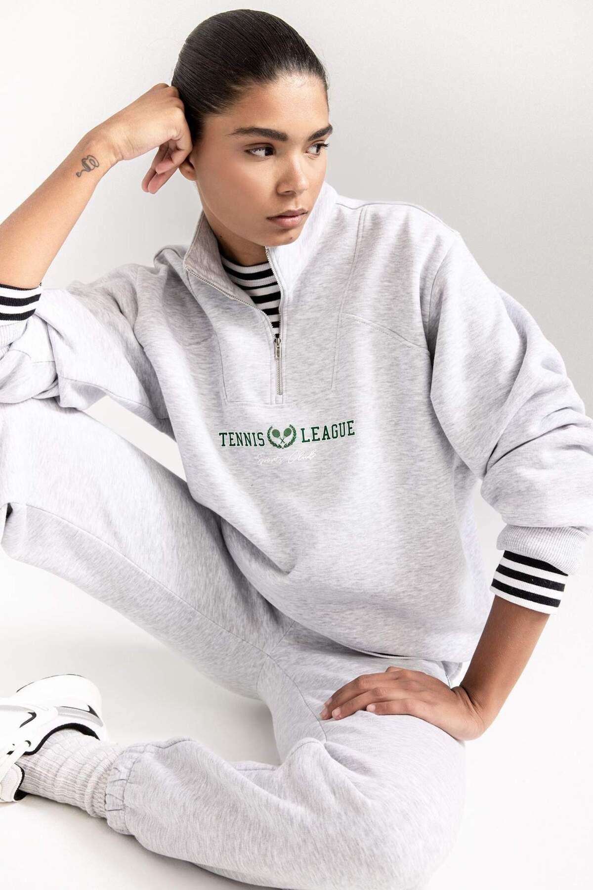 DeFacto-DeFactoFit Oversize Geniș Kalp Verticală Guler Fitness Imprimat Hanorac Sport D1701AX24AU 4