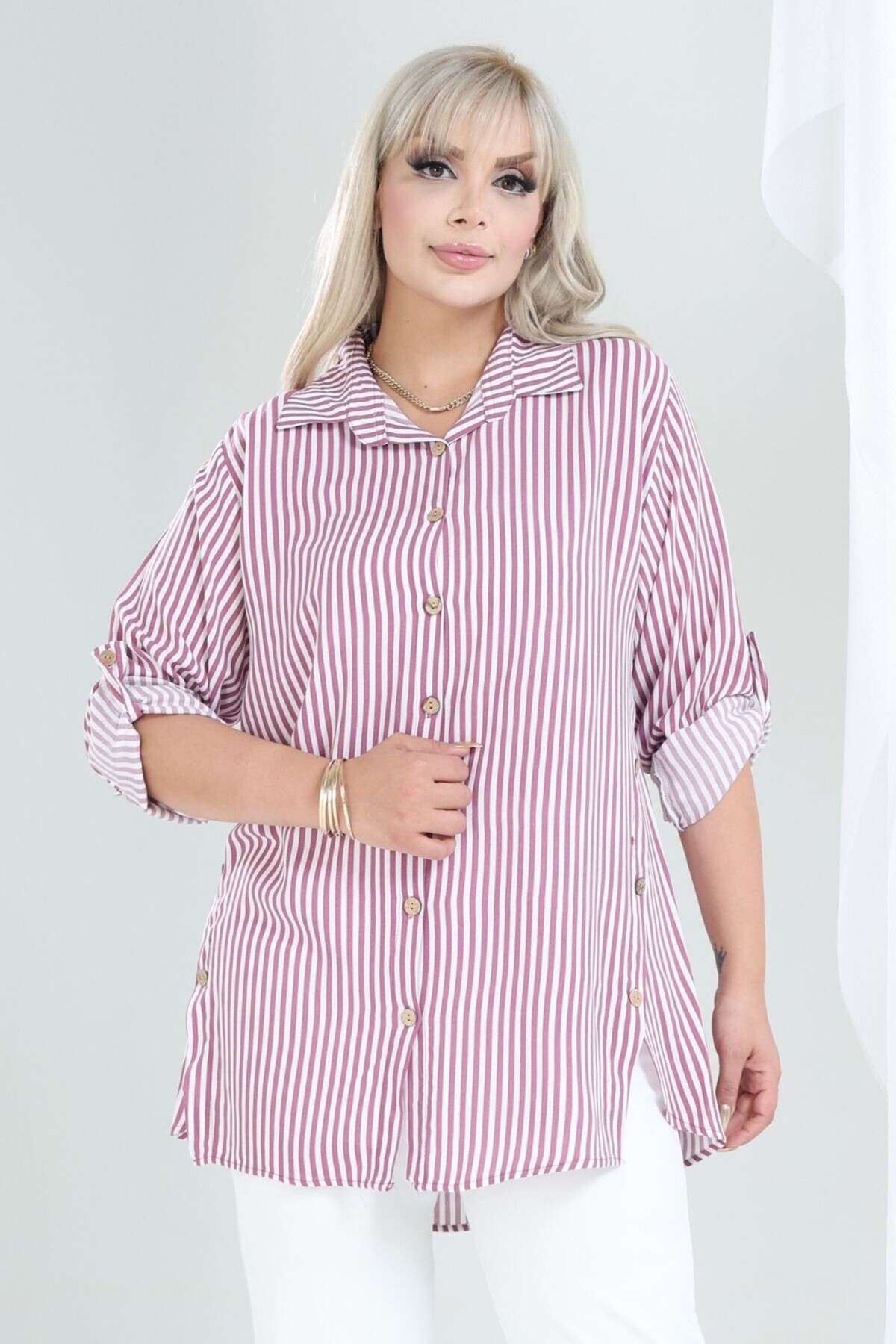 tarzımsüper Kadın Büyük Beden Düğme Detaylı Çizgili Oversize Gömlek