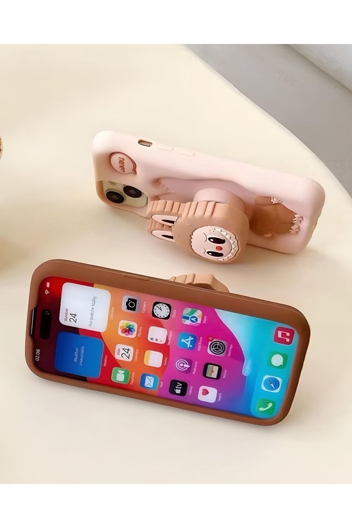 KILIF HOUSE-حافظة هاتف متينة متوافقة مع هاتف iPhone 11 مع شخصية Labubu 2