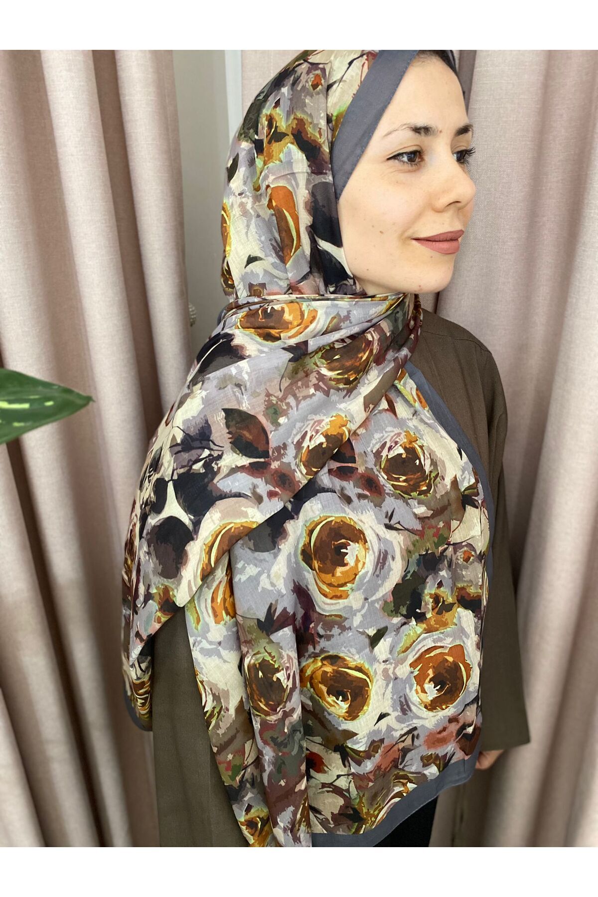 MODA-Rose Series Soft Shawl with Mineşarp Gray Background 1