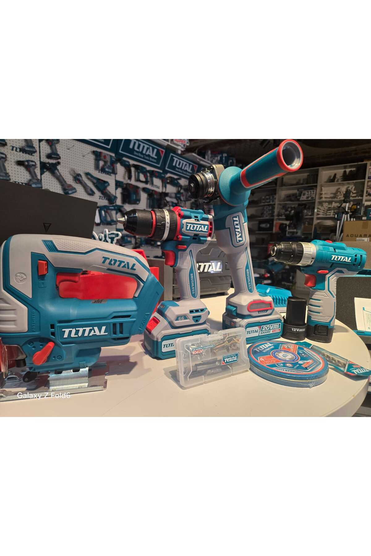 Total 4lü grup set akülü dekobaj ,akülü vidalama,akülü sipiral,ve