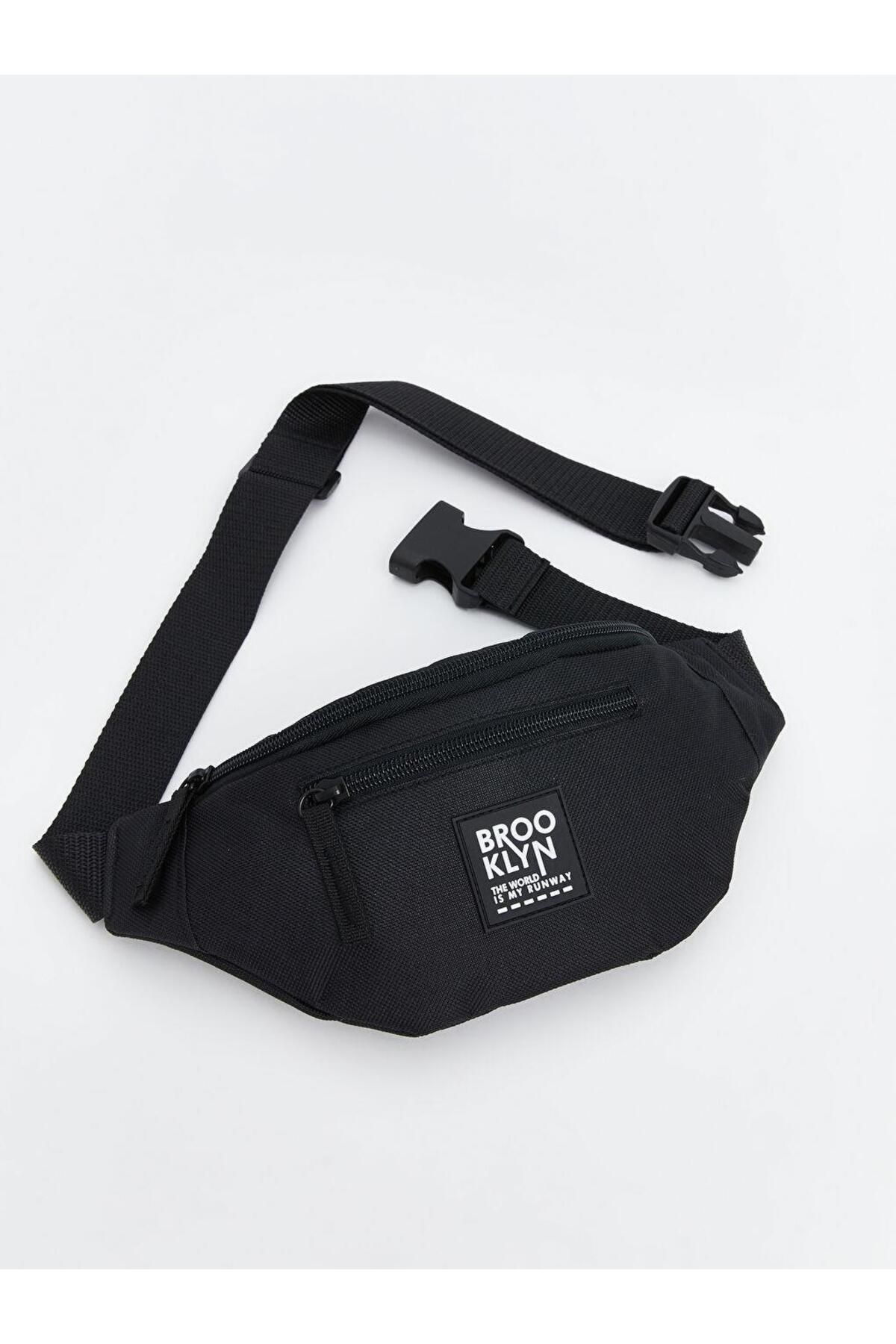 LC Waikiki-Text Printed Boy's Waist Bag (W5) 1