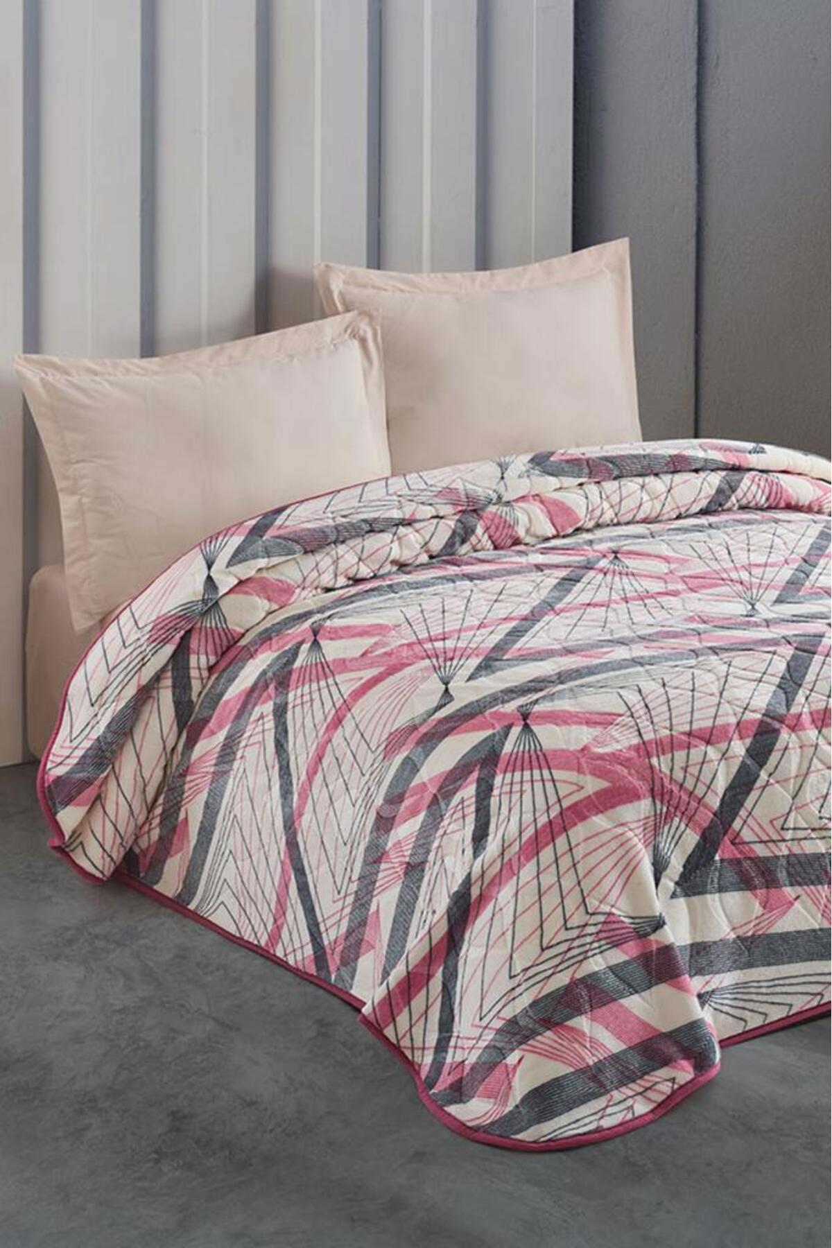 CRYSTAL BY CROWN THICK SINGLE BLANKET PRISM PINK