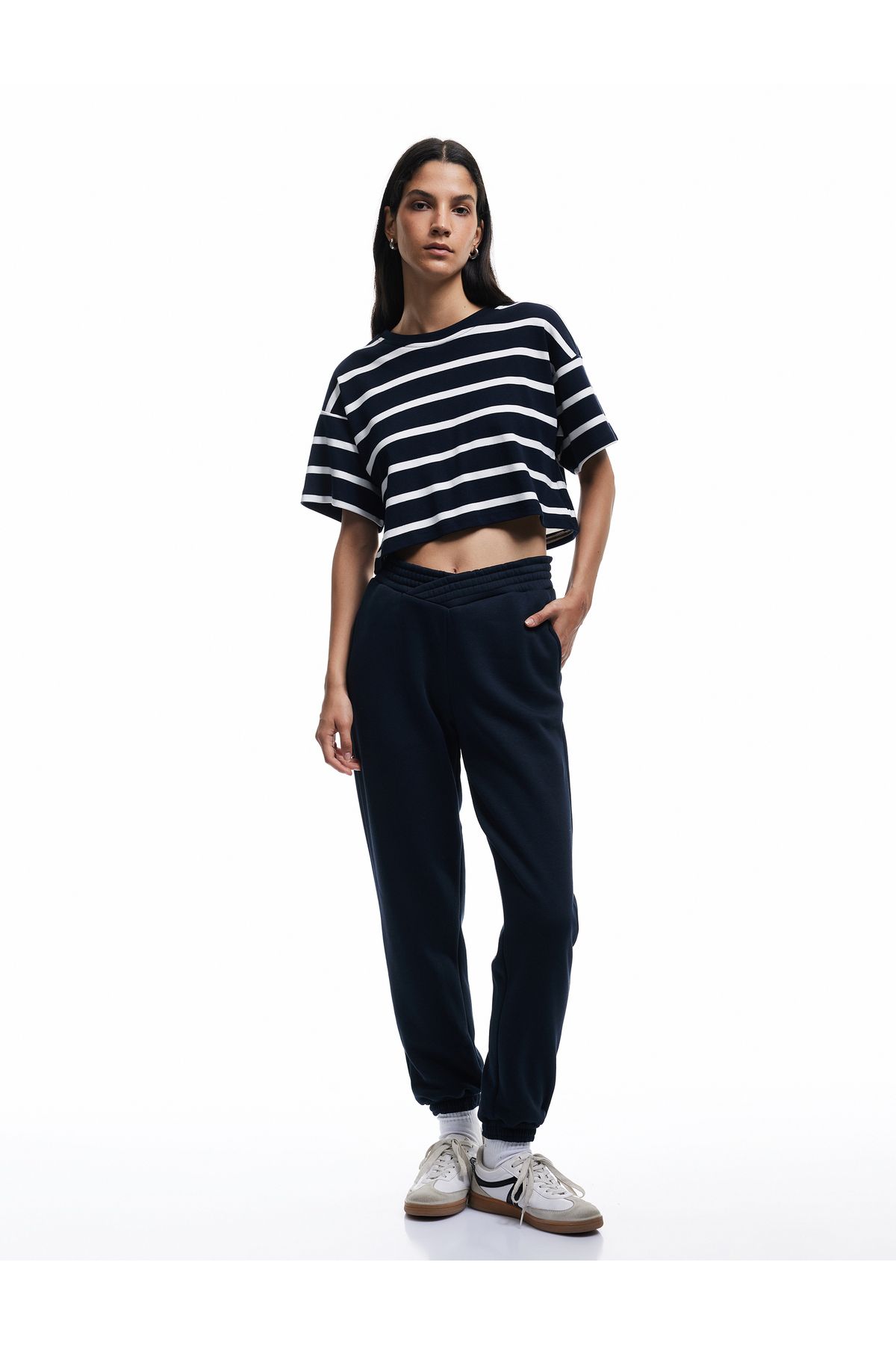 Koton-Jogger Sweatpants with Zippered Pockets and Elastic Waist 1