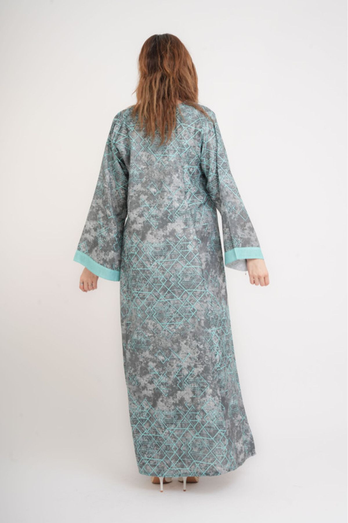 IKKXA-Elegant Patterns Collared Jalabiya 4