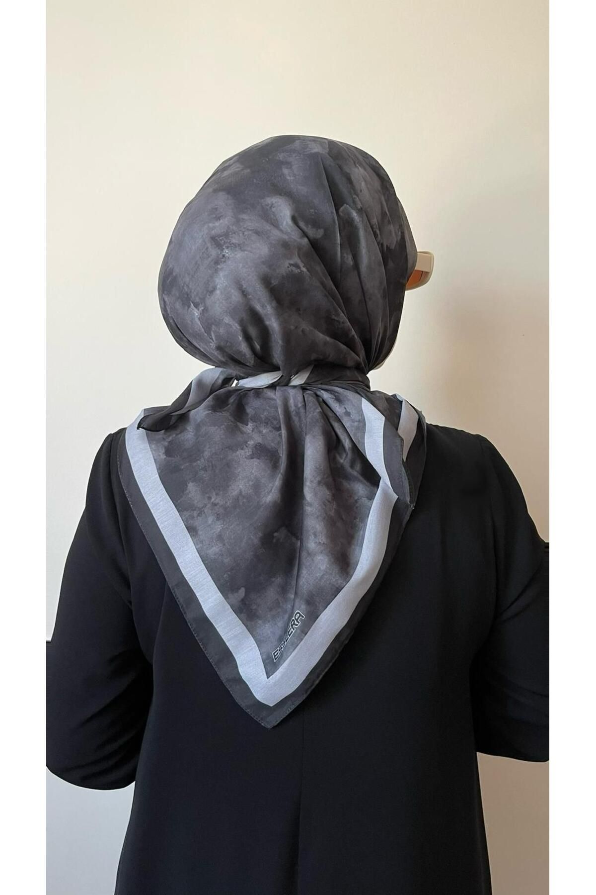 ESSLERA-Cloud Pattern Soft Scarf 3