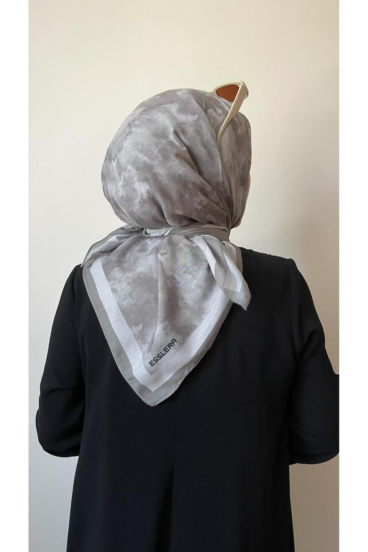 ESSLERA-Cloud Pattern Soft Scarf 3