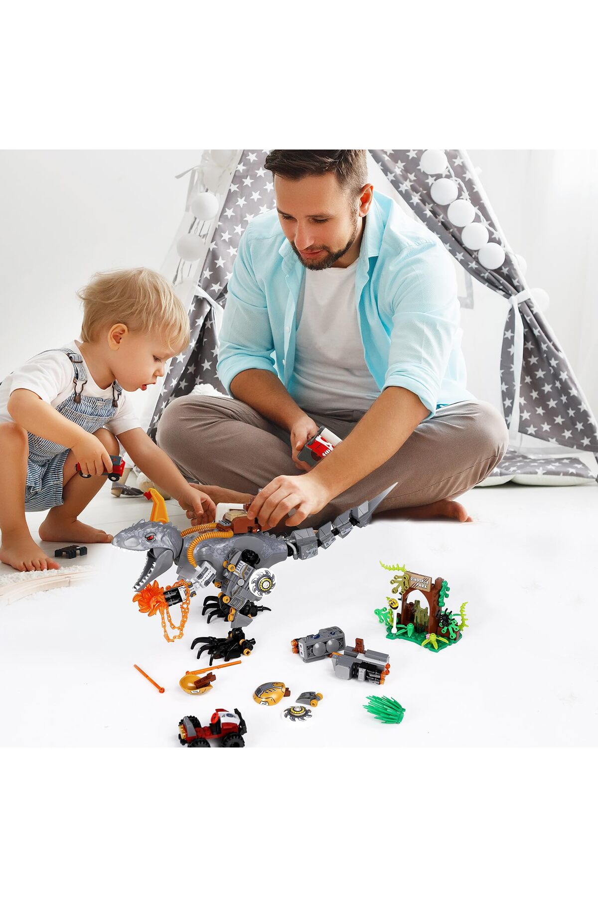 مجموعه ساخت‌وساز دایناسور برای کودکان ۸ سال به بالا، همراه با کامیون و بچه‌دایناسور، هدیه تولد برای طرفداران فیلم