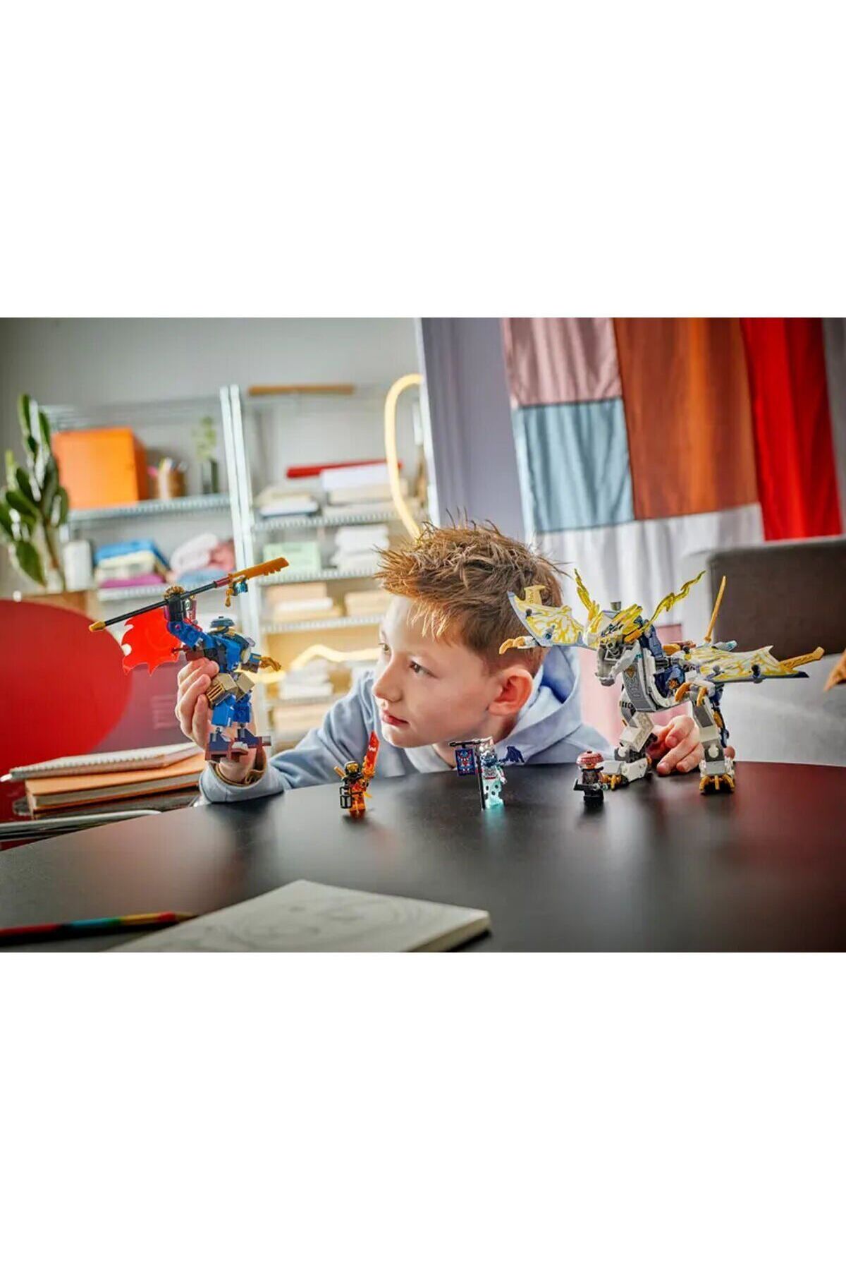 ۷۱۸۴۳ اسباب‌بازی ساختنی نینجاگو: سوارکار اژدهای رباتیک شورشی، ۵۸۴ قطعه، مناسب بالای ۸ سال