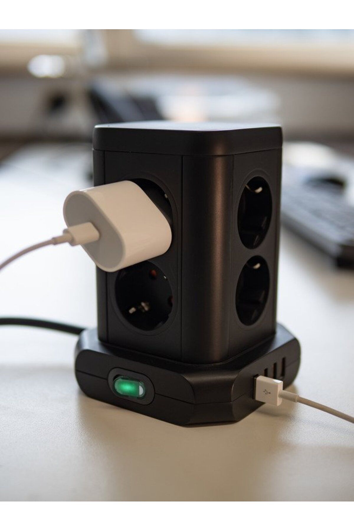 Brennenstuhl-Prelungitor tip turn Brennenstuhl, 8 prize, 4 USB, cablu 2m, pozitionare prize 45 3
