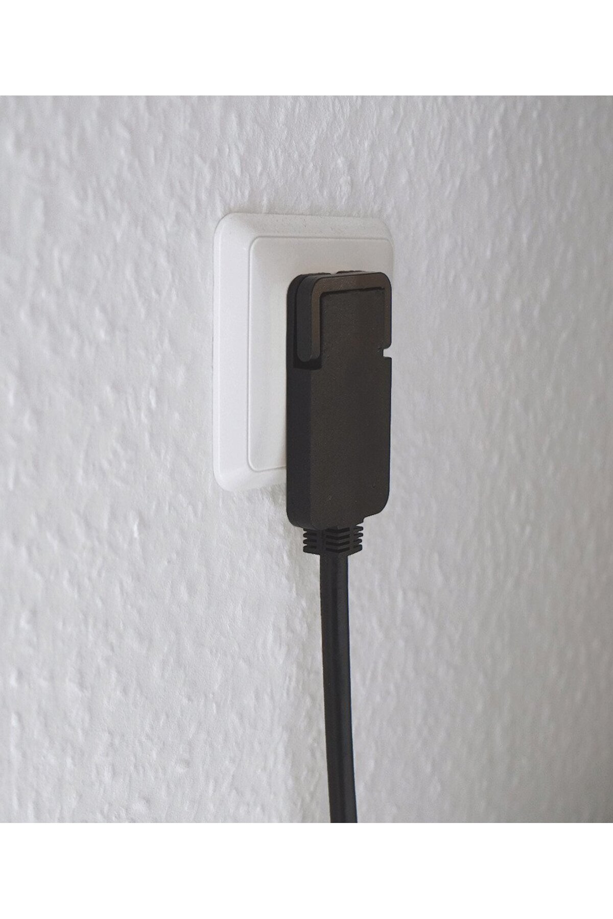 Brennenstuhl-Extension Cord with Flat Head, 5m - Black 5