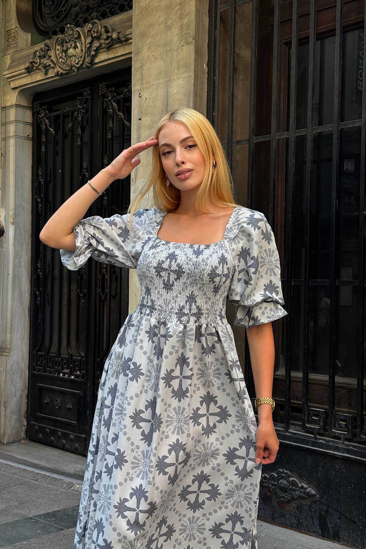 VAGGON-Rochie de damă ECRU cu guler pătrat Gipeli cu model Midi VS00687 4