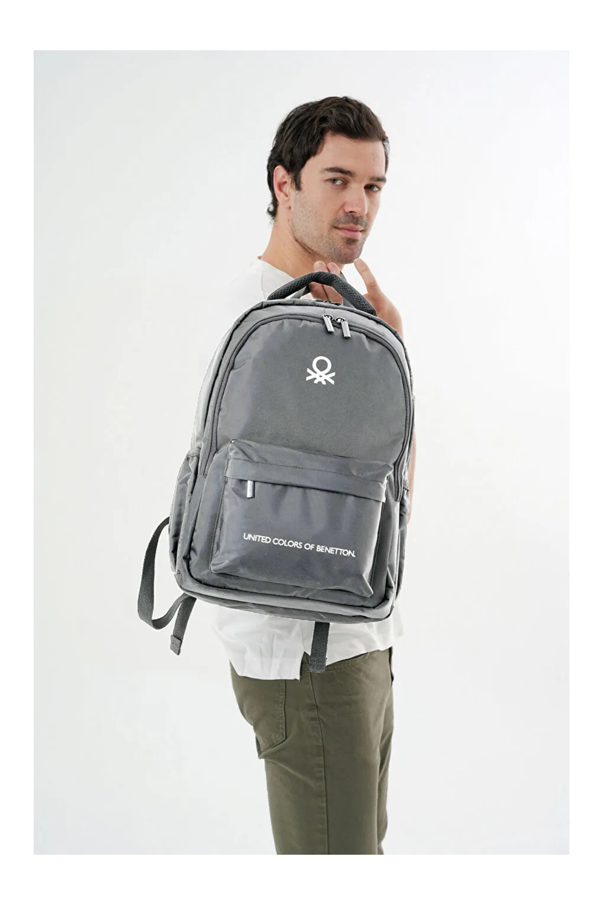 یونایتد کالرز آو بنتون کوله پشتی مدرسه خاکستری یونیسکس - راهنمایی/دبیرستان - 20973