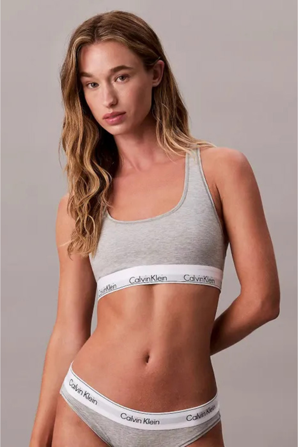 Calvin Klein Dámský bralet s logem a proužky na zádech - šedý