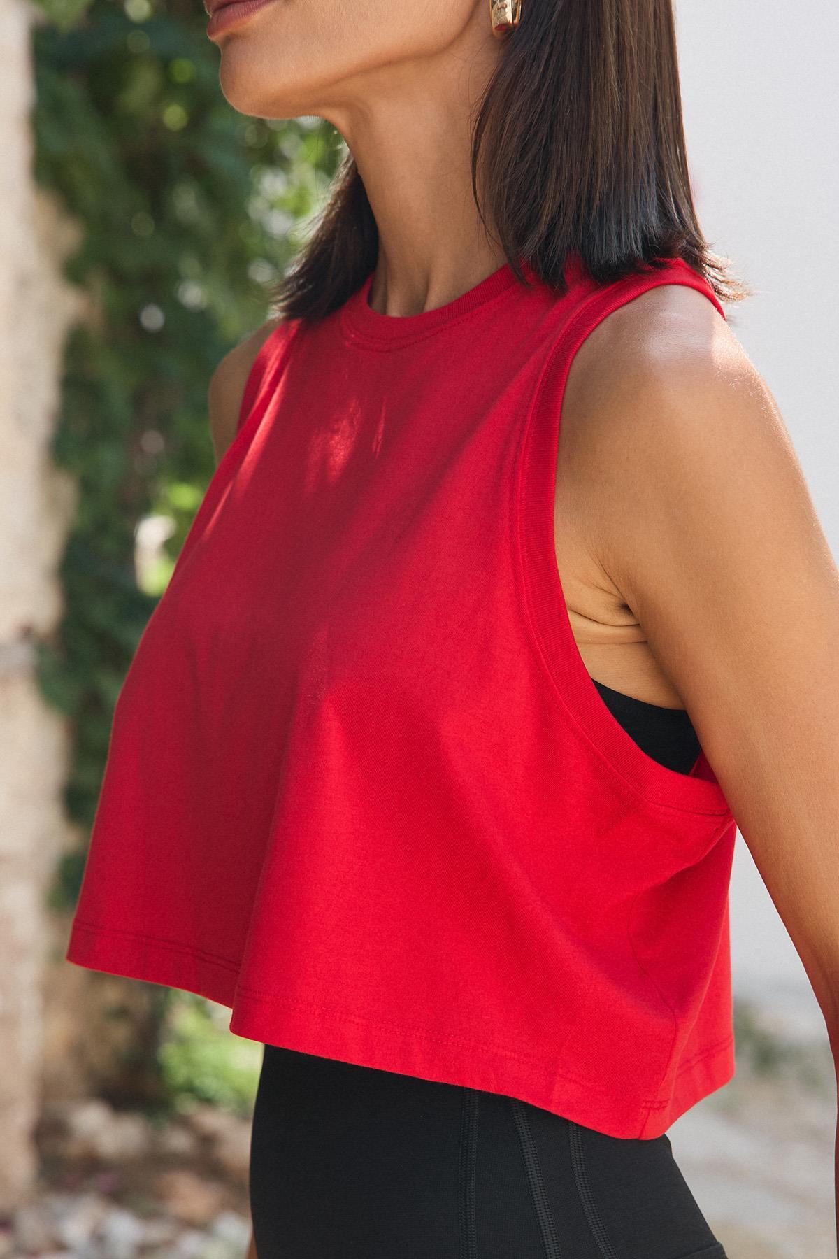 Jerf-Aura Crop Undershirt Red 3