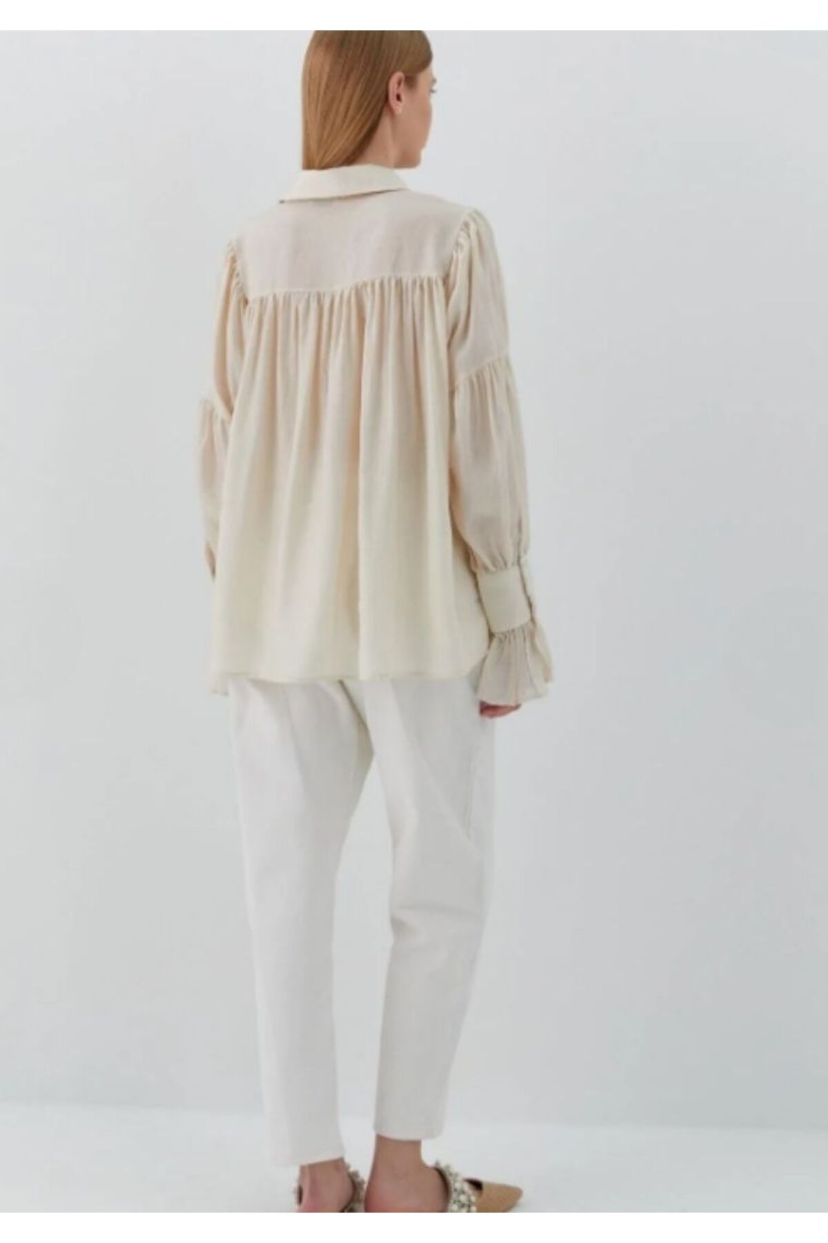 shrup-Blouse with Drawstring Detail on Chest and Cuffs 2