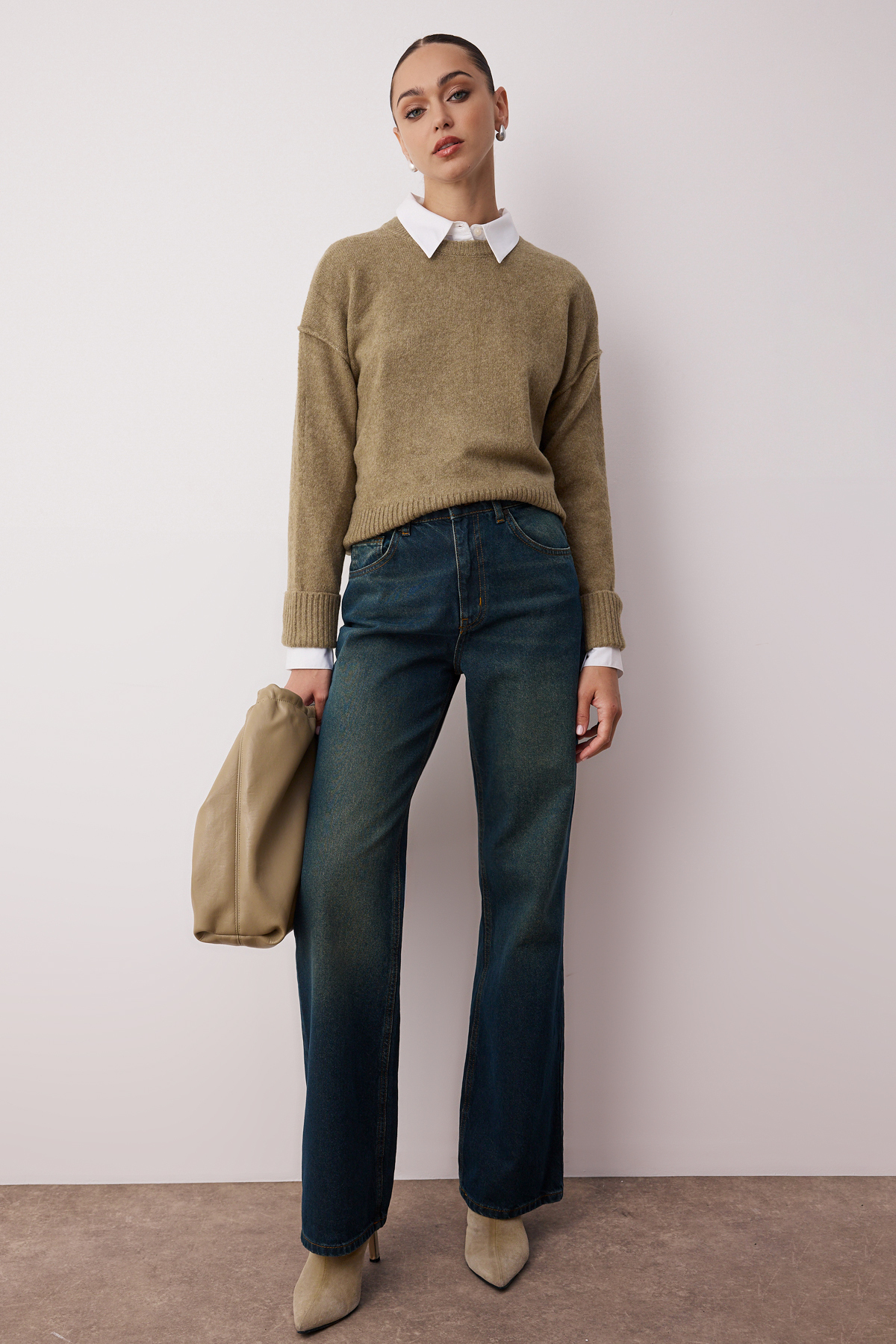 Trendyolmilla  Lacivert Yüksek Bel Geniş Paça Wide Leg Jeans TWOAW25JE00095 - Görsel 4