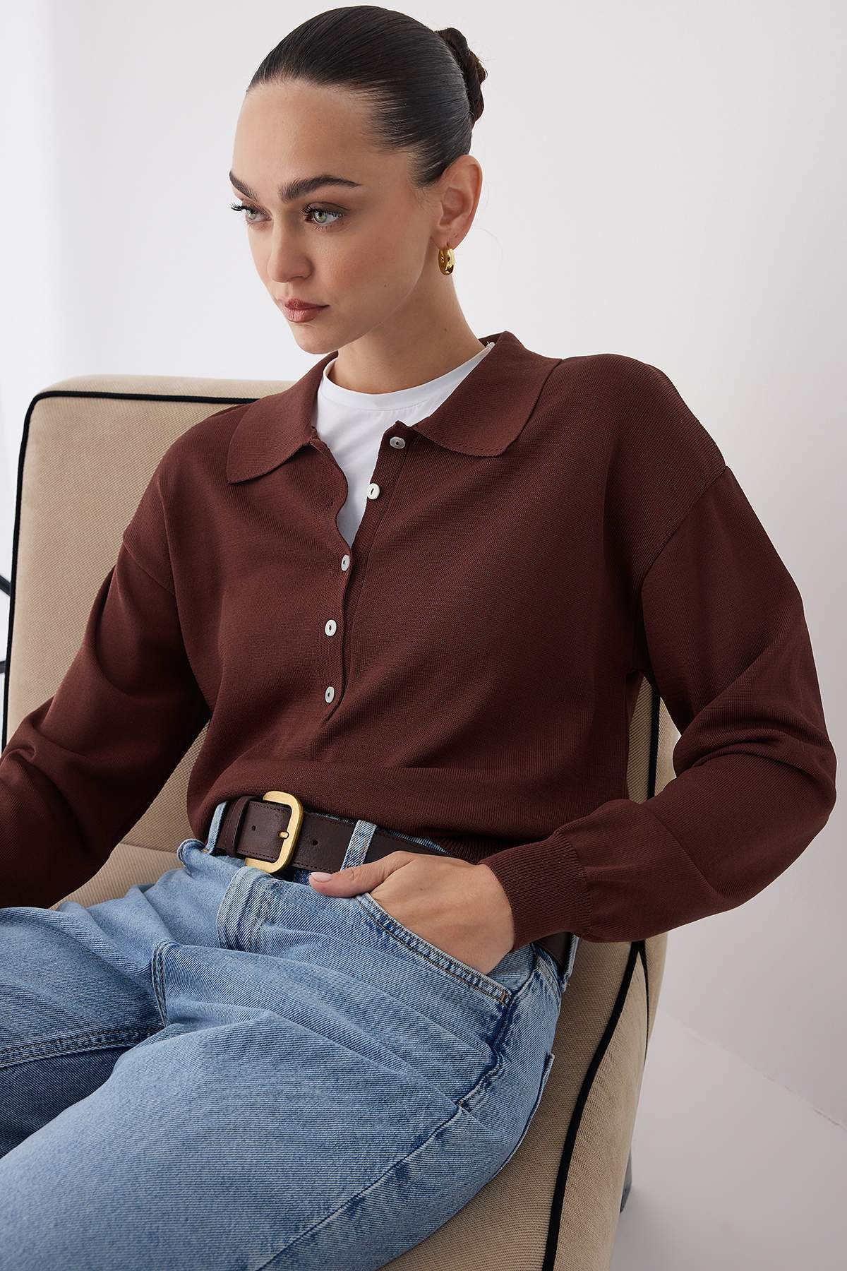 Trendyolmilla  Wardrobe Essentials Kahverengi Merserize Görünümlü Polo Yaka Triko Kazak|TWOAW26KZ00042