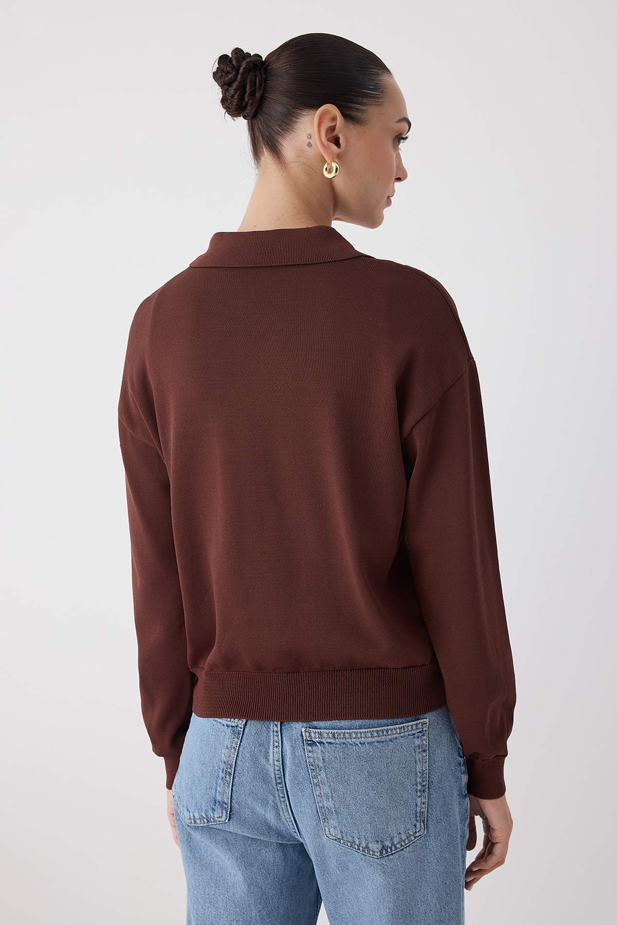 Trendyolmilla  Wardrobe Essentials Kahverengi Merserize Görünümlü Polo Yaka Triko Kazak|TWOAW26KZ00042 - Görsel 4