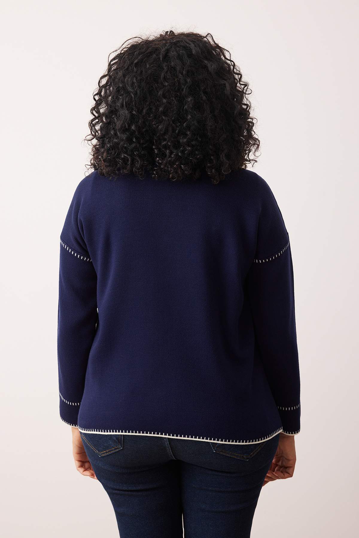 Trendyolmilla  Lacivert Polo Yaka Nakışlı/İşlemeli Triko Hırka TBBAW26AV00021 - Görsel 4