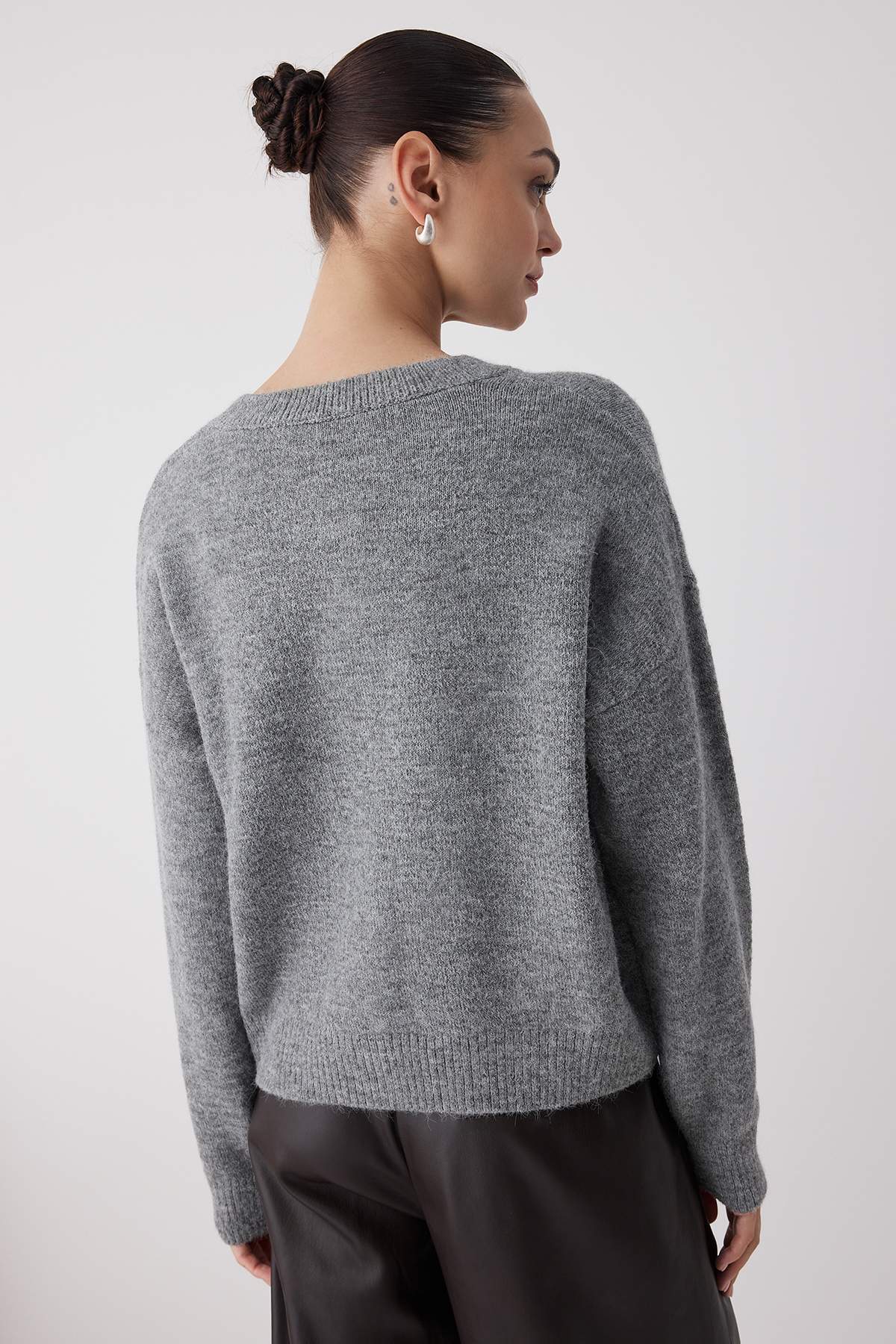 Trendyolmilla  Wardrobe Essentials Antrasit Alpaka Yünü Karışımlı Geniş Kalıp Triko Hırka | TWOAW26HI00089 - Görsel 4