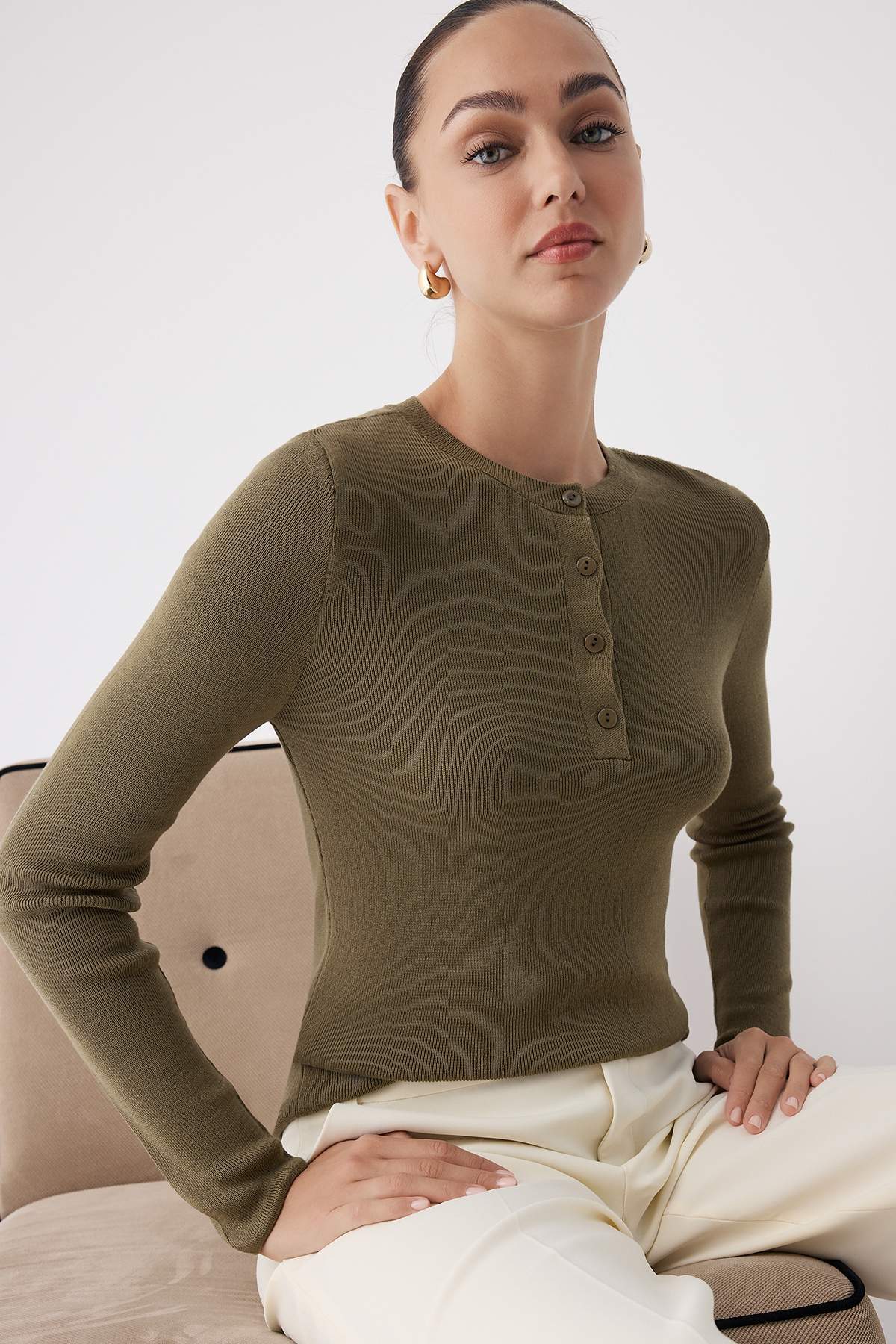 美品 08STELLAsw10000XG Trendyolmilla Wardrobe Essentials Haki Merserize Görünümlü Basic