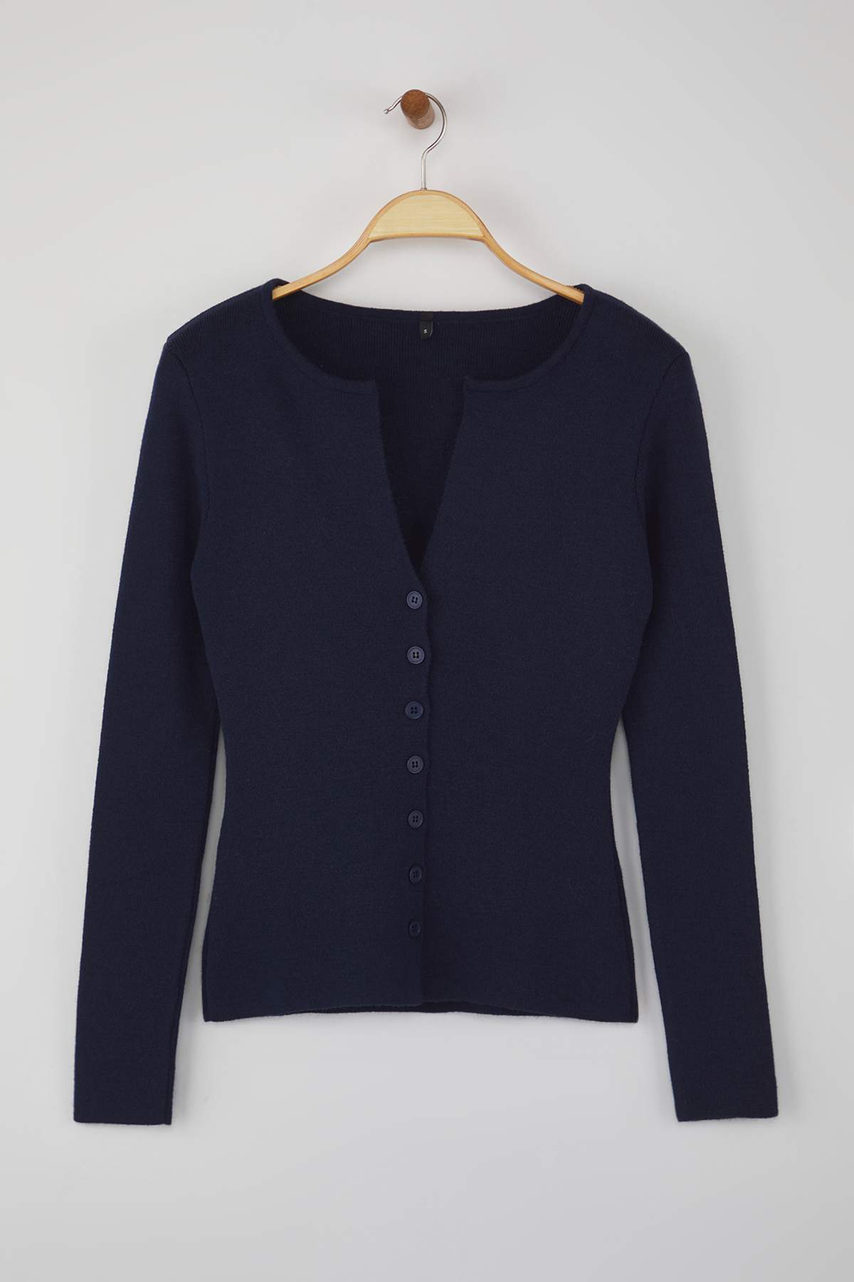 Trendyolmilla  Lacivert Premium İplik/Özel İplik Fitted/Vücuda Oturan Yünlü Triko Hırka TWOAW26HI00046 - Görsel 5