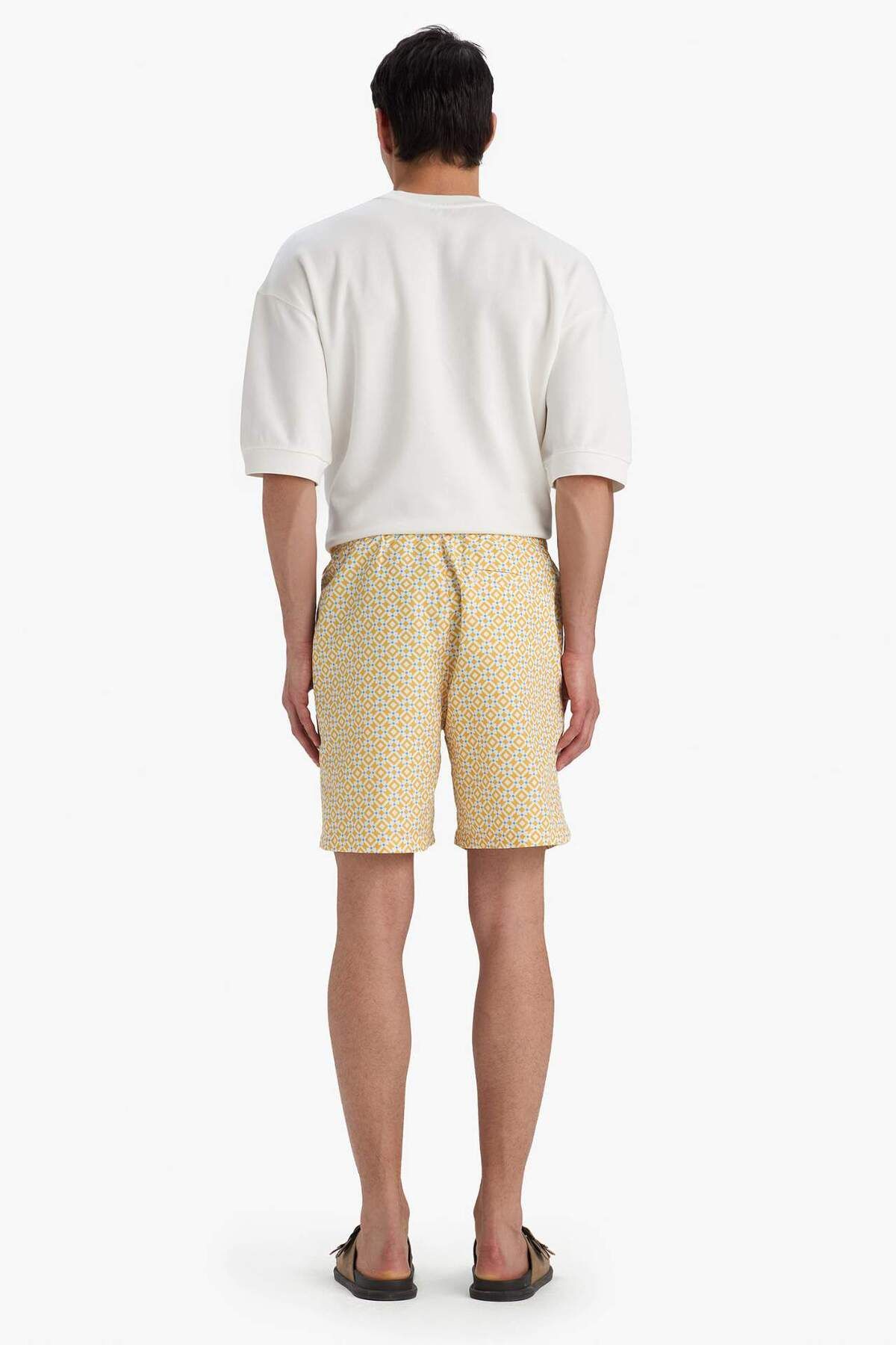 DeFacto-Regular Fit Patterned Mesh Lined Above Knee Sea Shorts E1025Ax25Hs 6