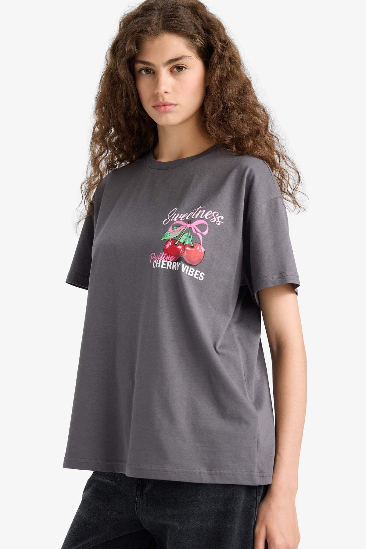 DeFacto-Oversize Wide Fit Crew Neck Fruit Back Printed Short Sleeve T-Shirt F6398Ax25Sm 3