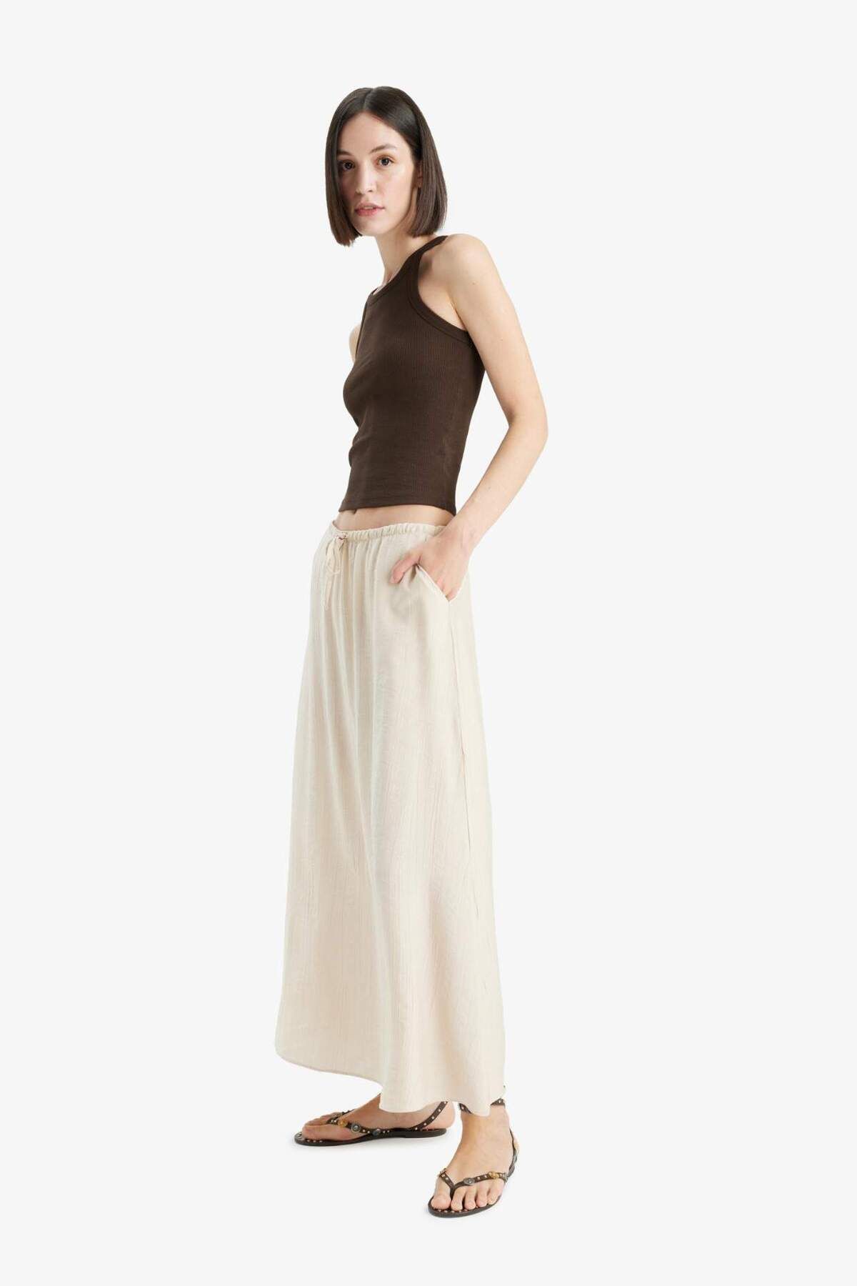 DeFacto-A-Line Regular Waist Crinkle Fabric Midi Skirt F6501Ax25Sm 2