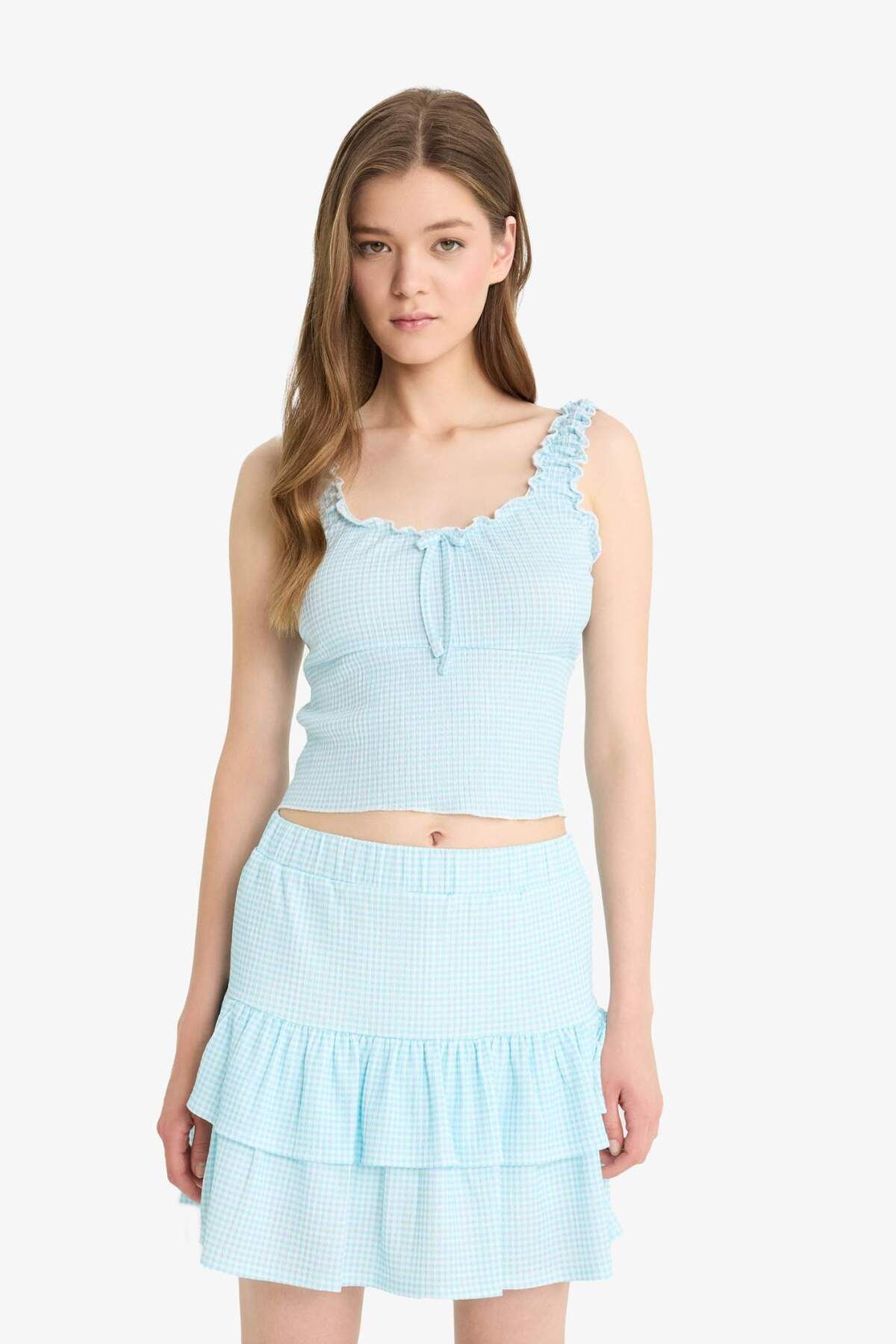 DeFacto-Coool Taillierte Strukturierte Ärmellose Bluse F2764AX25SM 4