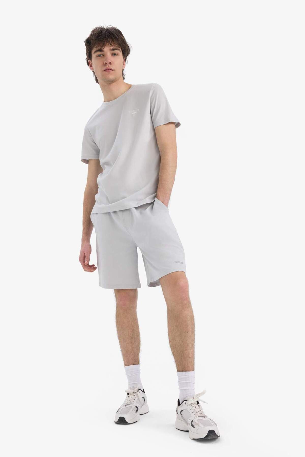 DeFacto-Tight Leg Shorts with Tie-Up Waist E5843Ax25Sm 2