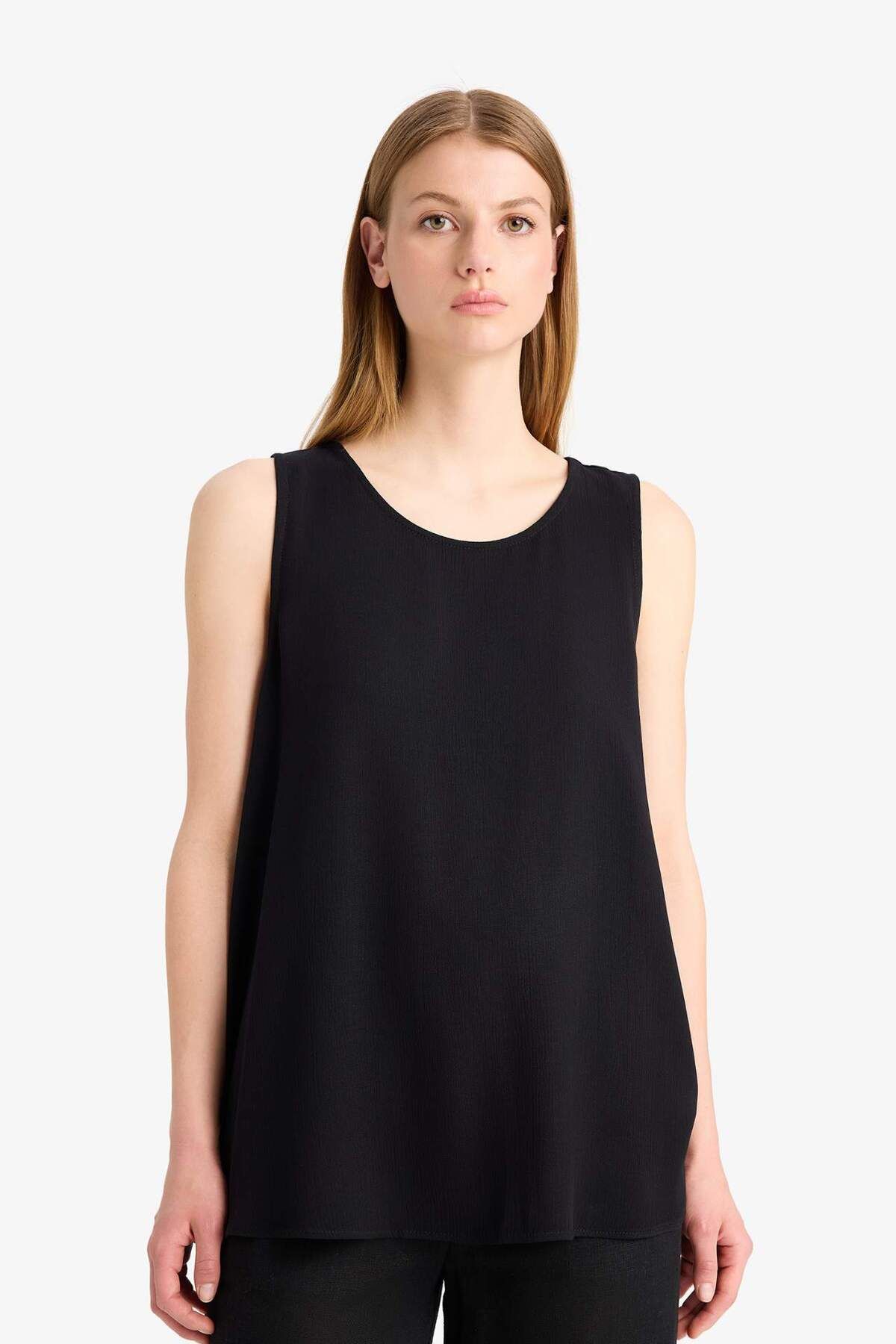DeFacto-Regular Fit Round Neck Sleeveless Black Beach Top-Fall in Love D9762Ax25Sm 4
