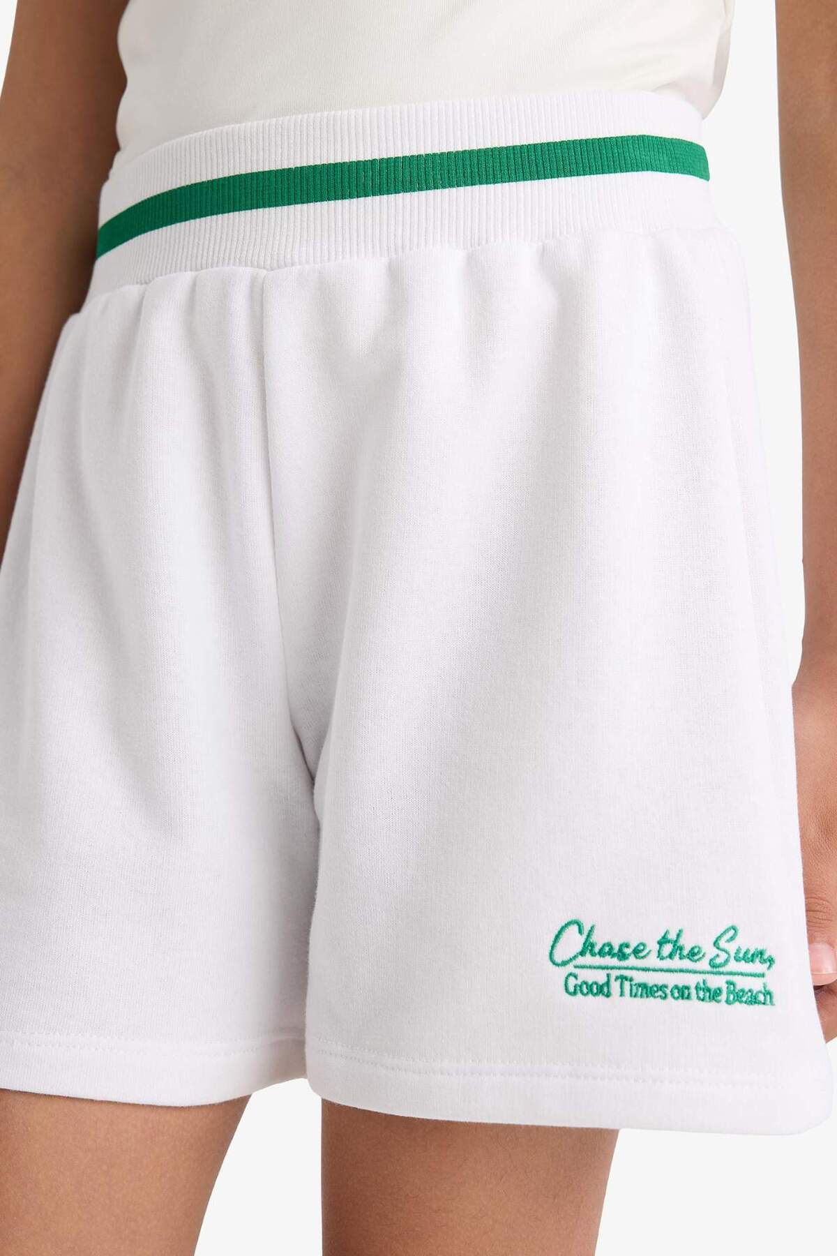 DeFacto-Girl's Printed Elastic Waist Shorts E6588A825Sm 5