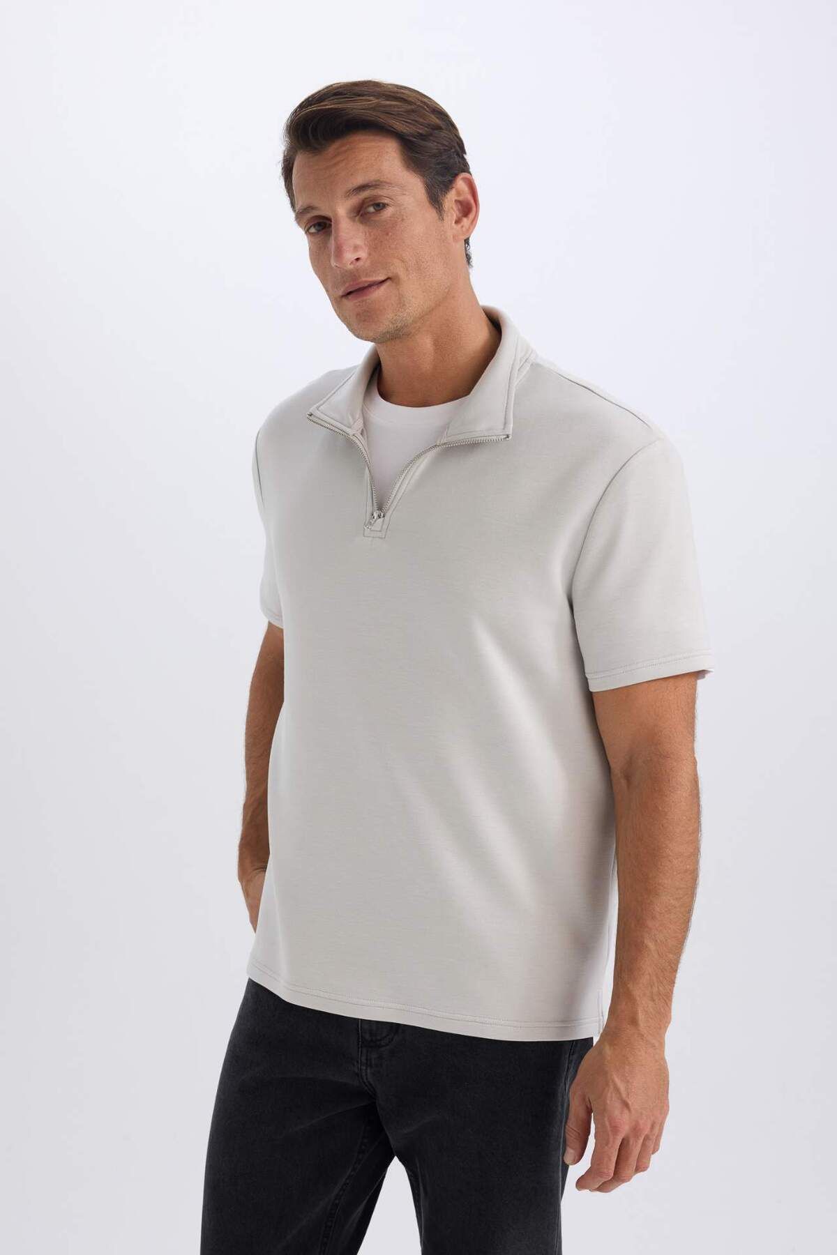 DeFacto-Tricou cu mânecă scurtă din țesătură grea, cu guler vertical, cu jumătate de fermoar, B6502AX25SP 3