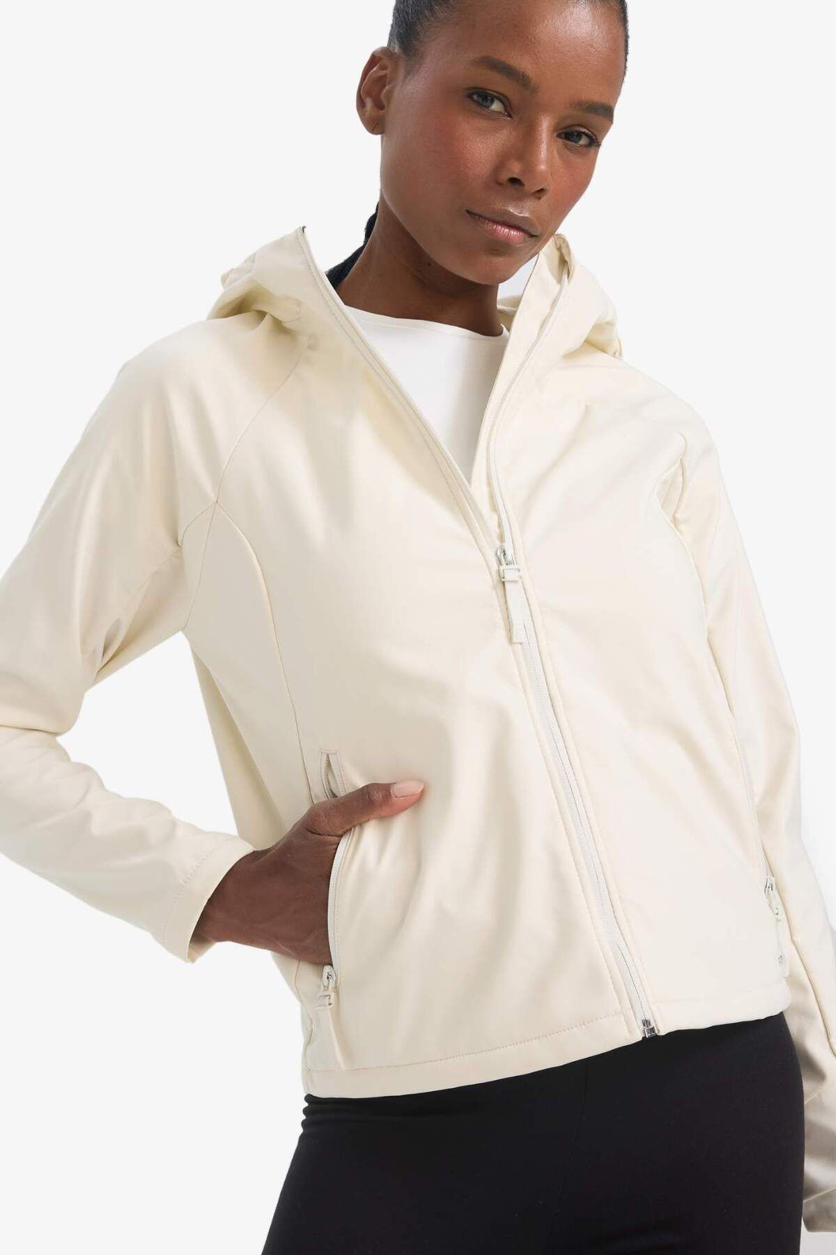DeFacto-Defactofit Water Repellent Regular Fit Hooded Zippered Softshell Coat D6088Ax25Sp 1
