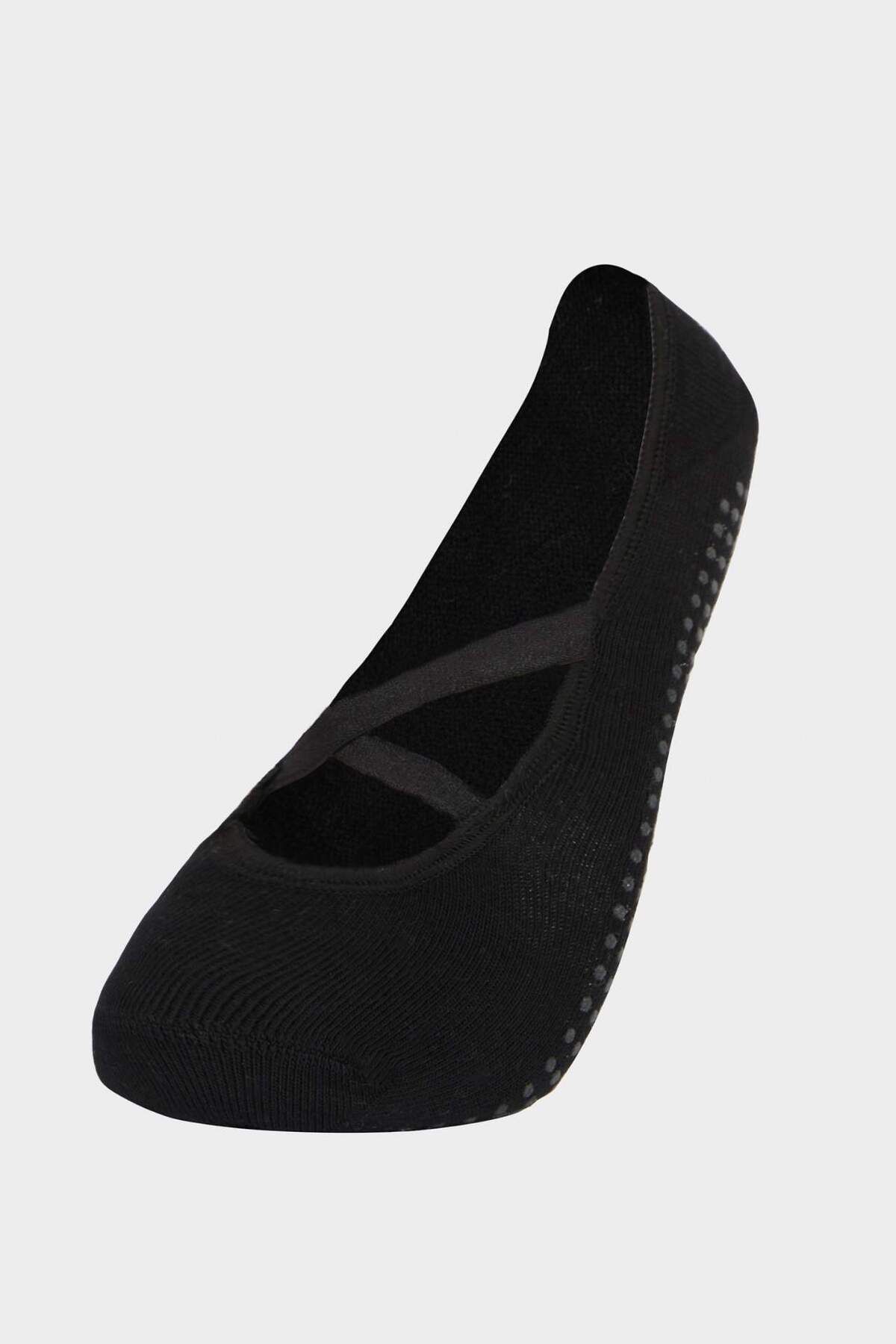 DeFacto-Damen Pilates-Socken aus Baumwolle mit rutschfester Sohle, 2er-Pack E2079AXNS 2