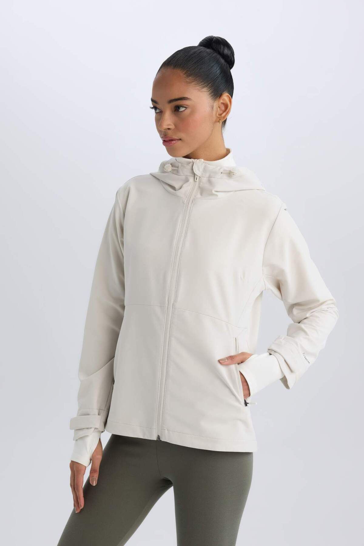 DeFacto-Defactofit Water Repellent Hooded Zippered Flexible Textured Seasonal Spring Coat D6084Ax25Sp 4