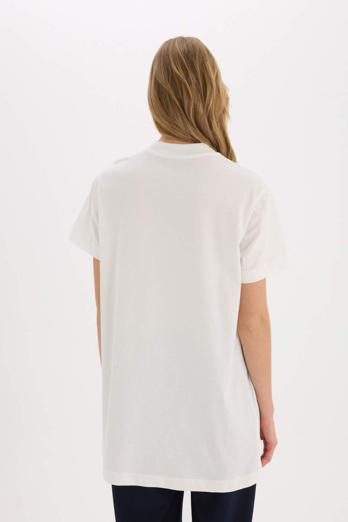 DeFacto-Regular Fit Rundhals Basic Unifarben Kurzarm Hijab T-Shirt Tunika A8351AX25SP 6