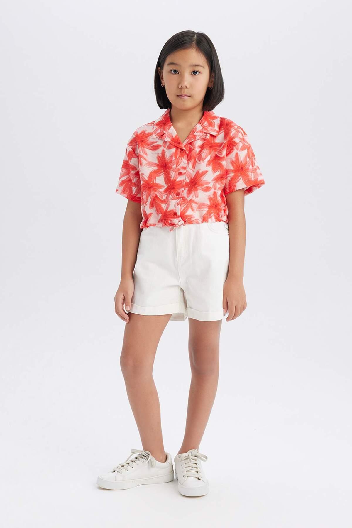 DeFacto-Kurzärmliges, gemustertes Crop-Shirt für Mädchen D7640A825SM 2