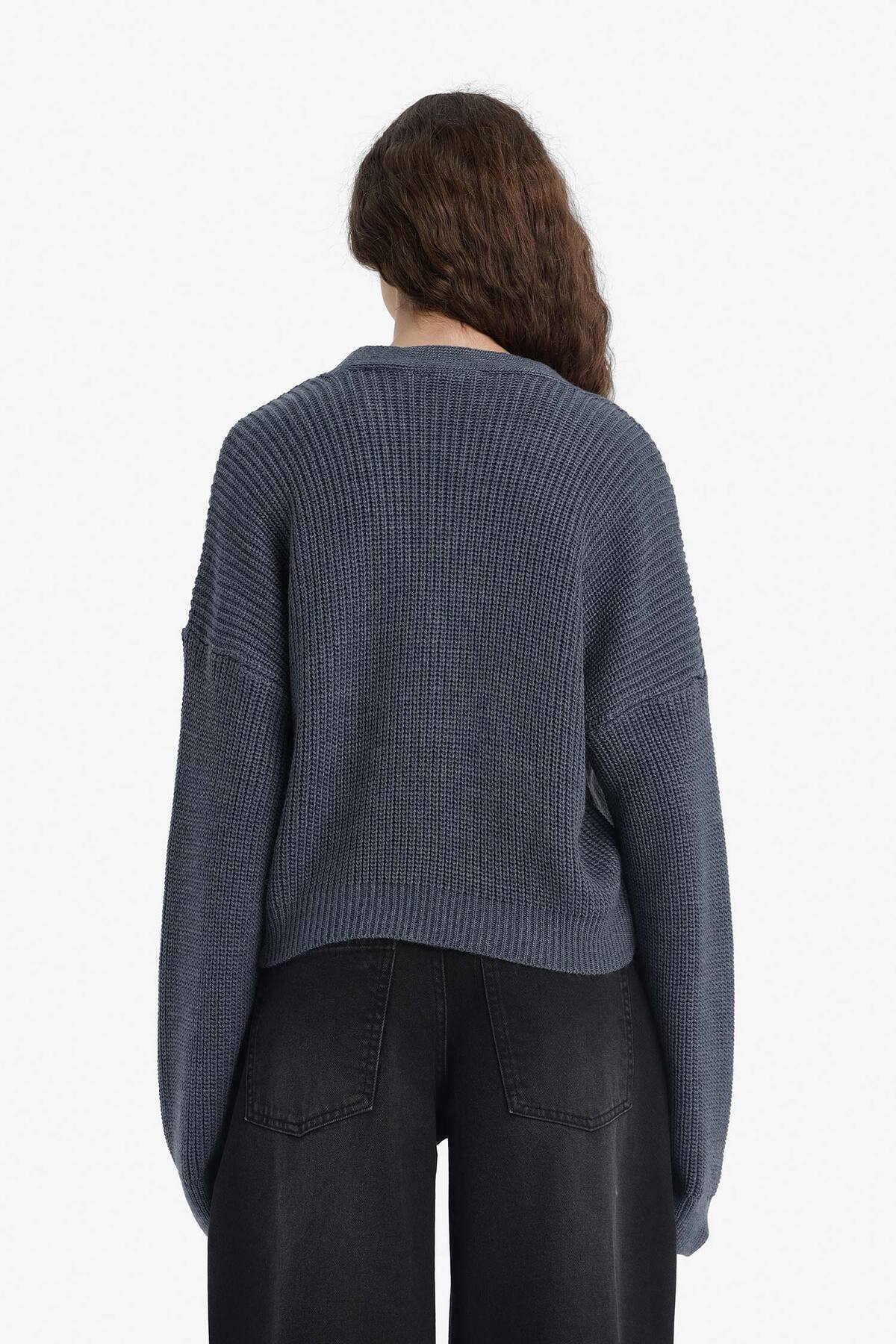 DeFacto-Regular Fit V-Neck Buttoned Knitted Cardigan 8