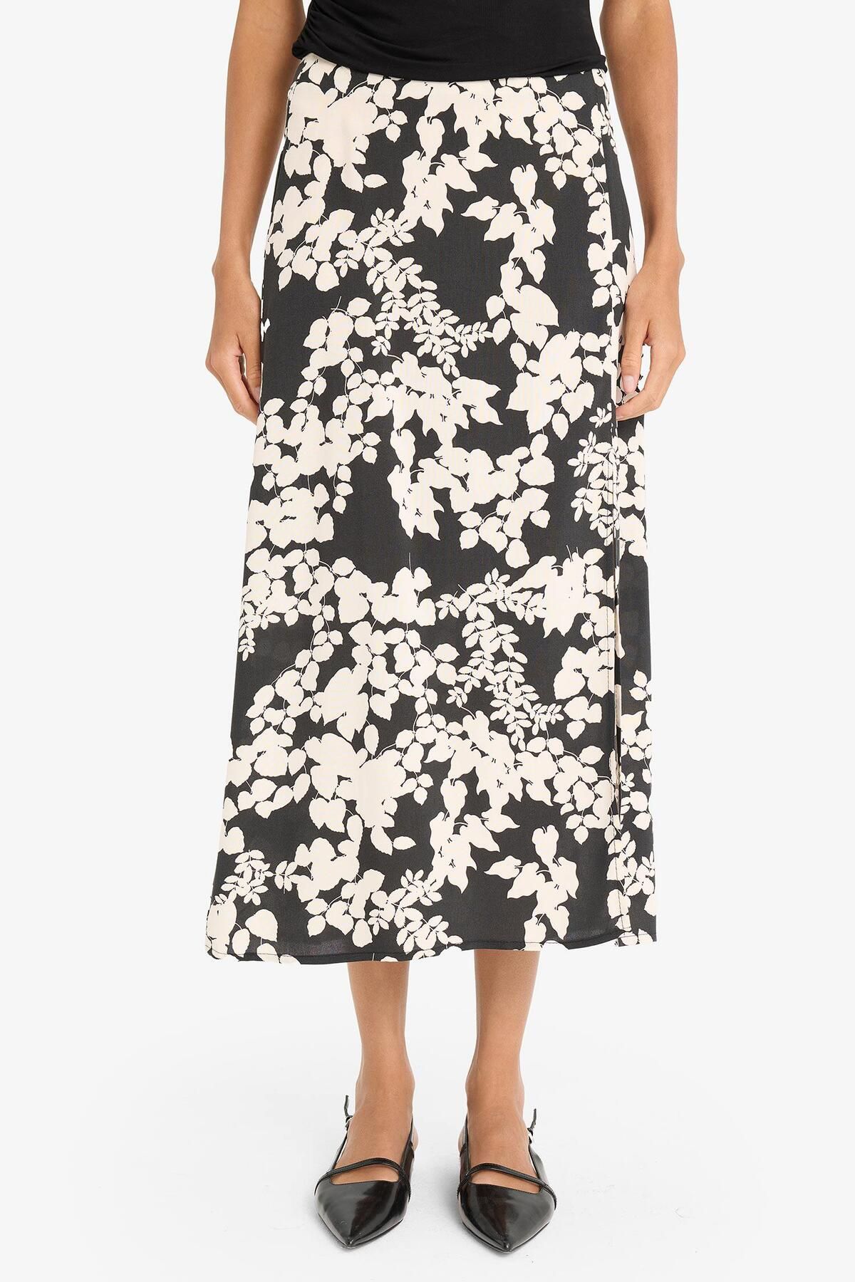DeFacto-A-Line Floral Pattern Regular Waist Midi Skirt X6692Az25Sm 4