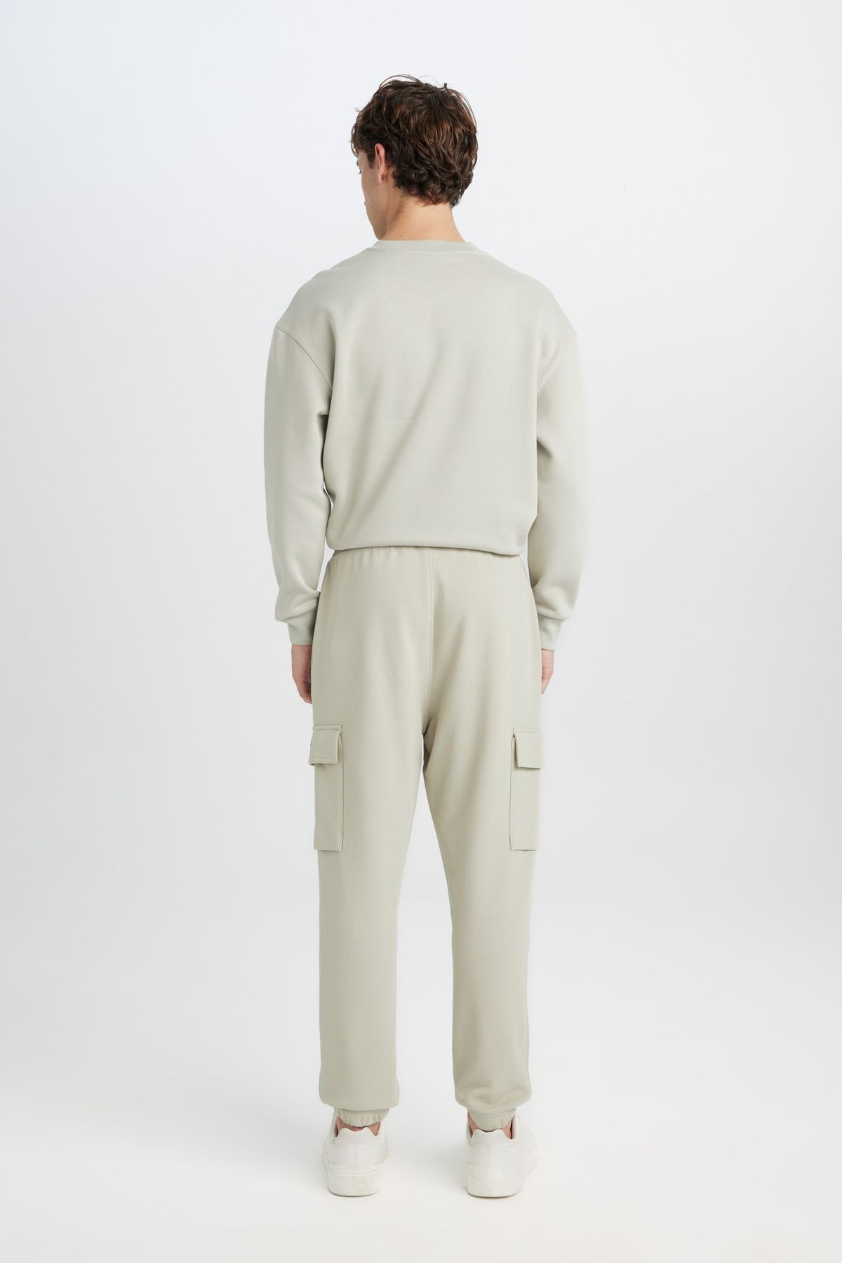 DeFacto-Jogger-Jogginghose mit normaler Passform – Gepäcktasche und elastisches Bein D5252AX25SP 5
