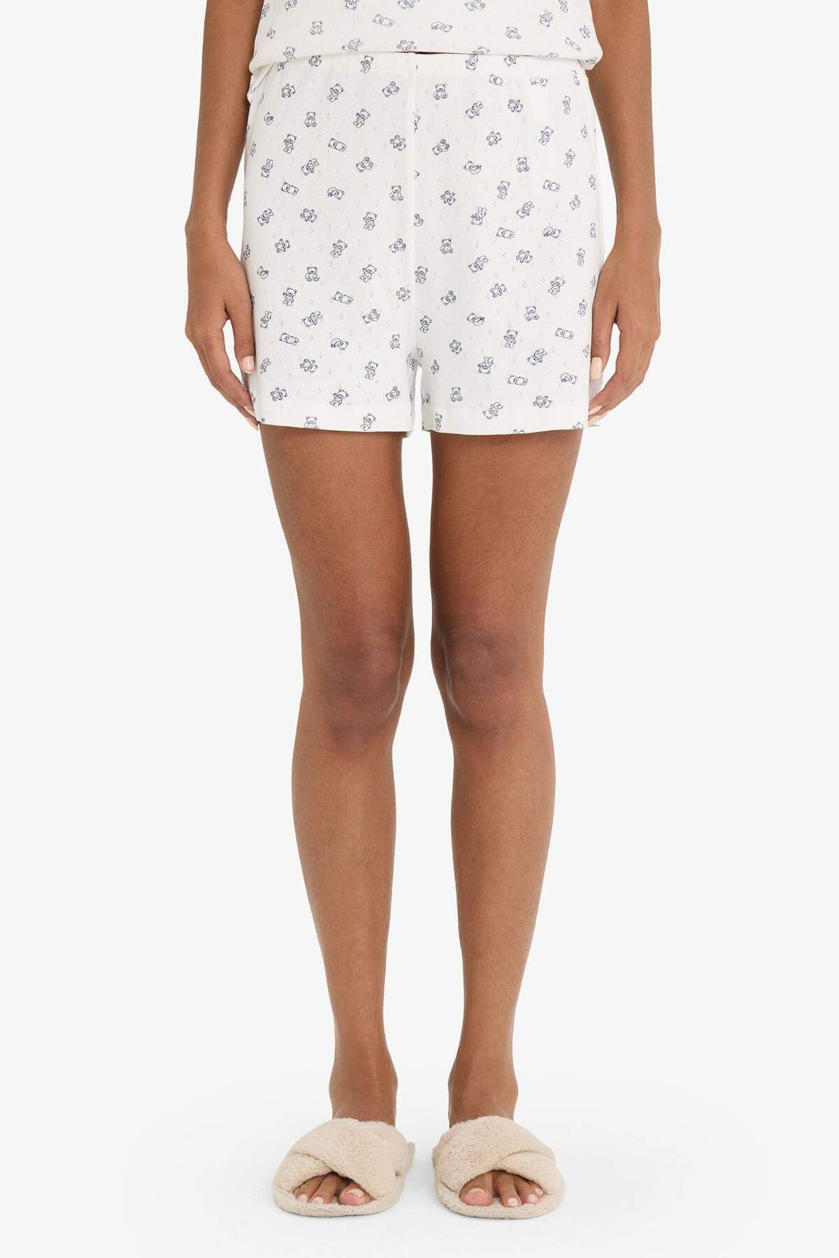 DeFacto-Regular Fit Pajama Set Suspender Patterned Pajama Top with Elastic Waist Shorts Pajama Bottoms-Fall in Love F6137 6