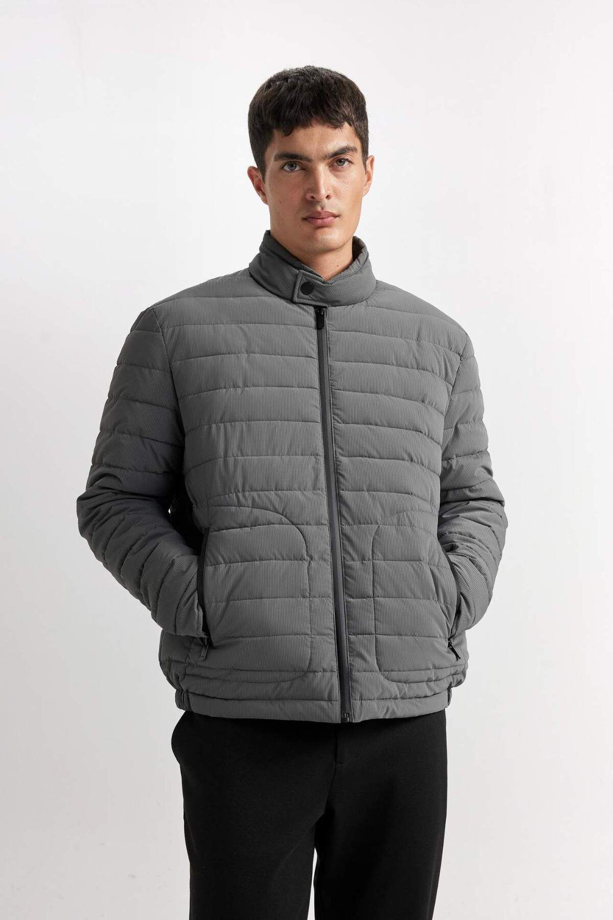 DeFacto-Slim Fit Slim Fit kabát se stojatým límečkem na zip D7497AX25SP 4