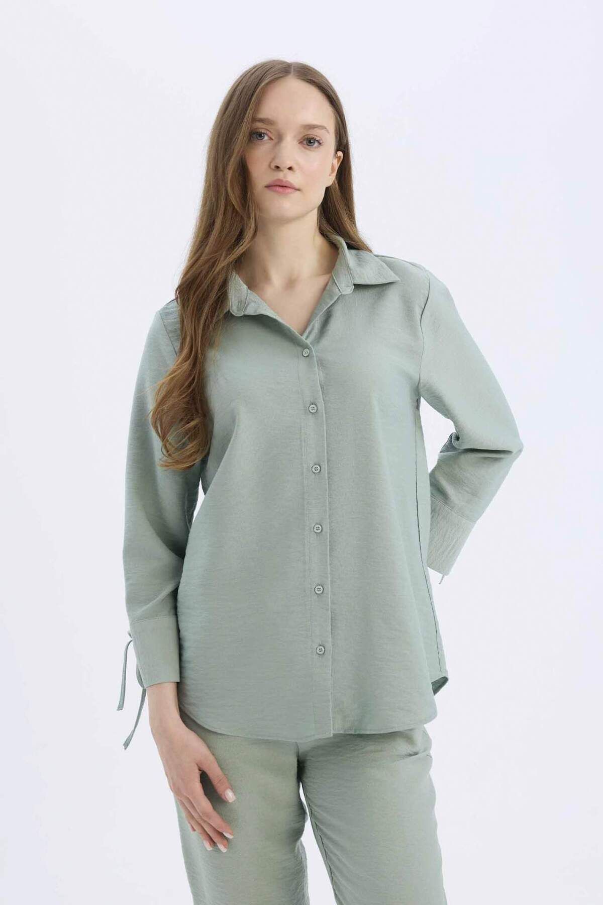 DeFacto-Normale Passform, einfarbiges Basic-Langarmshirt C3819AX25SP 4