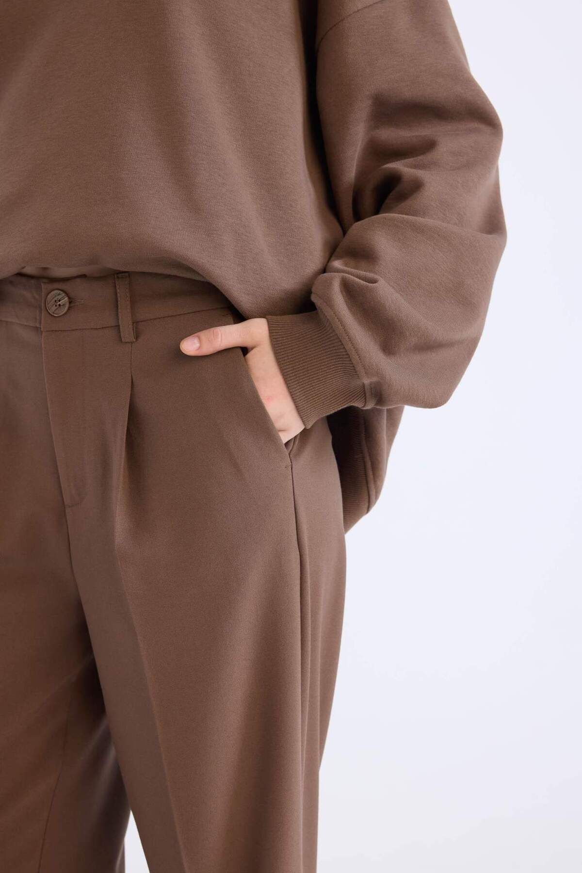 DeFacto-Jogginghose mit hoher Taille und weitem Bein – Doppeltaschen, gerader Schnitt D4360ax25sp 8